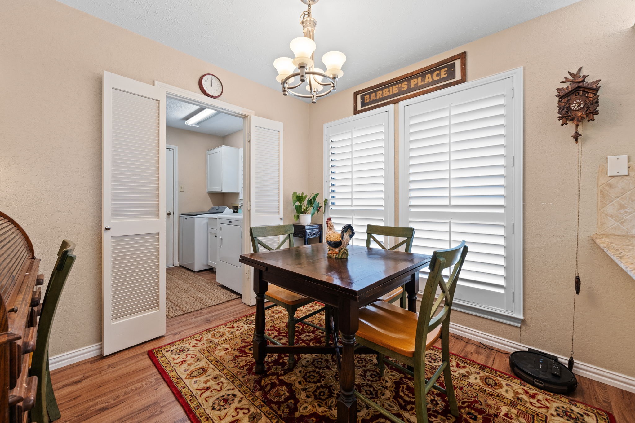 5040 Lake View Circle