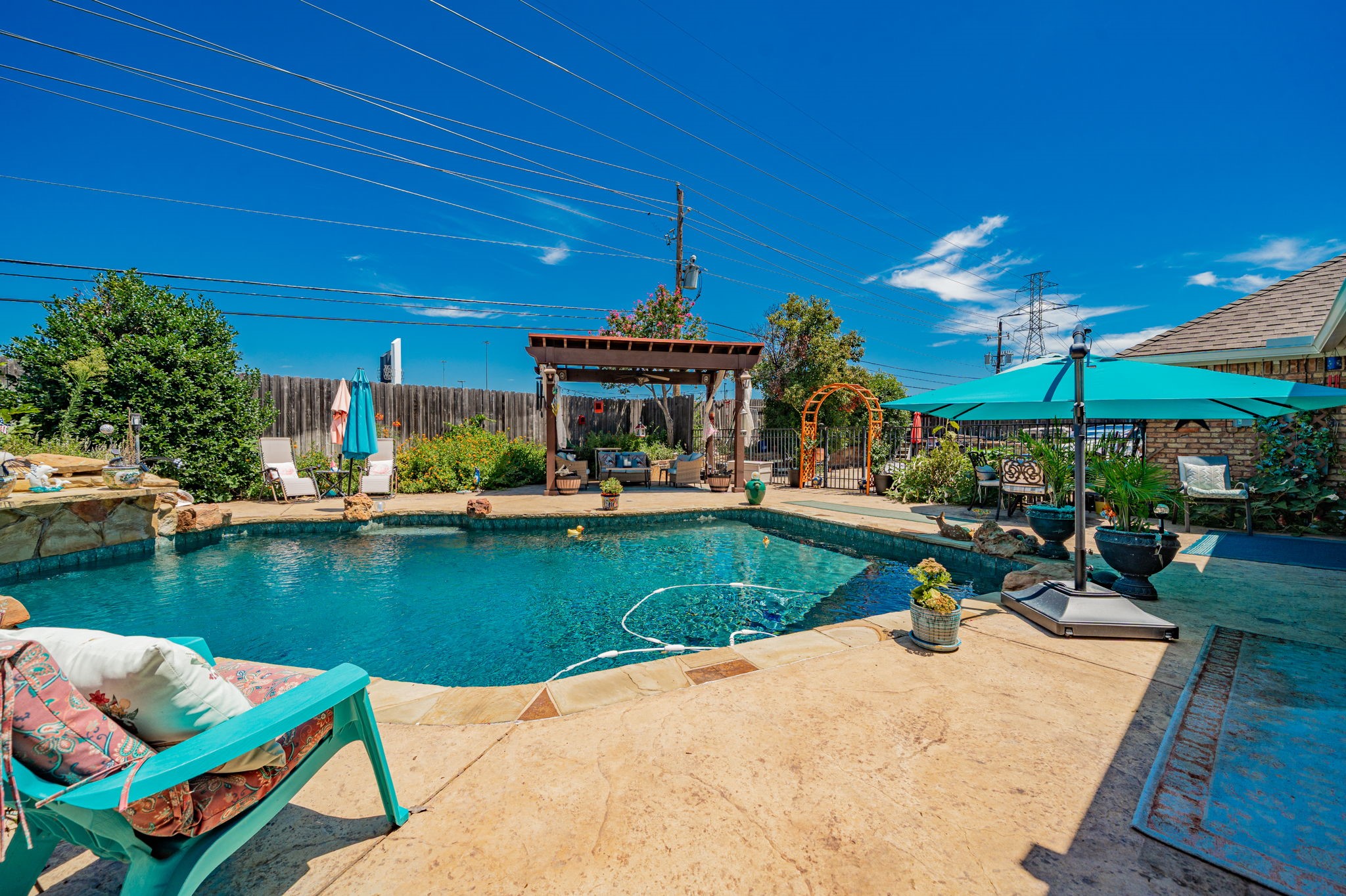 5040 Lake View Circle