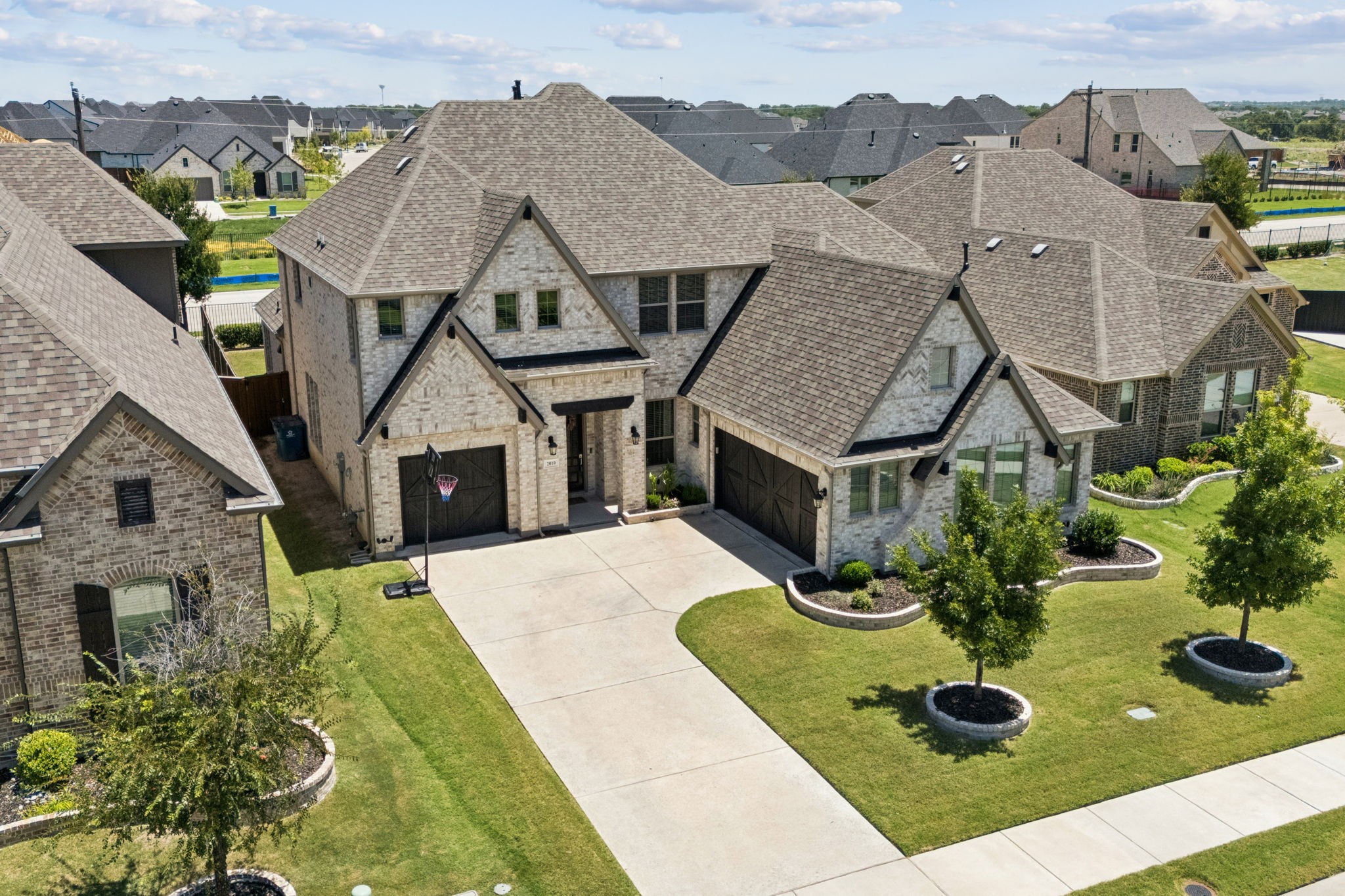 2010 Topaz Drive