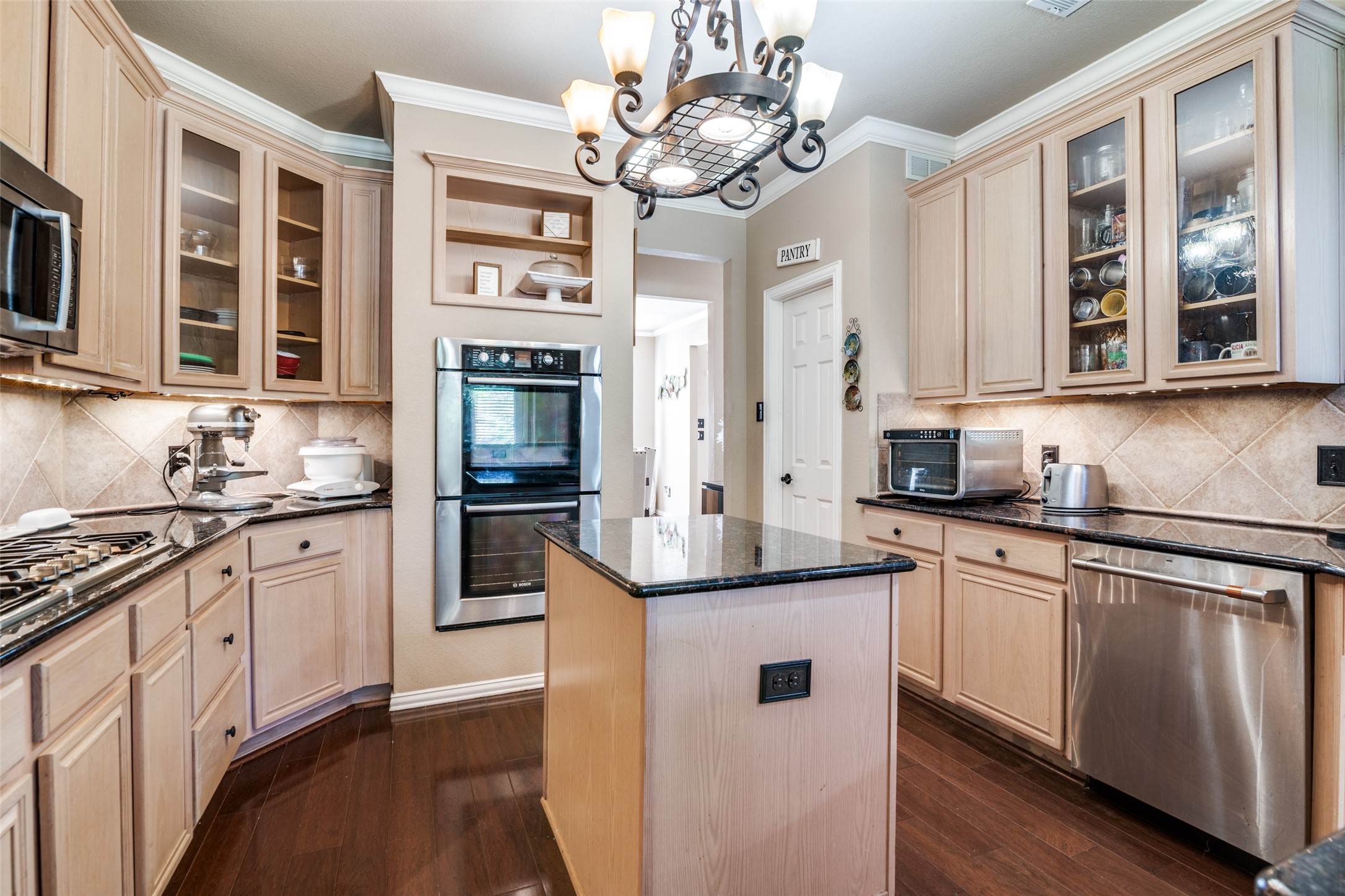 6207 Aspen Estates Drive