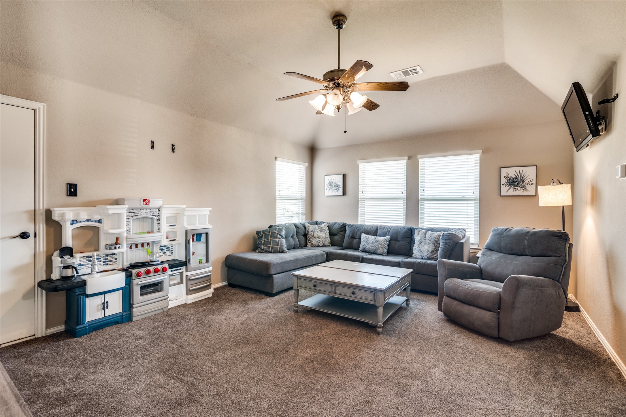6207 Aspen Estates Drive