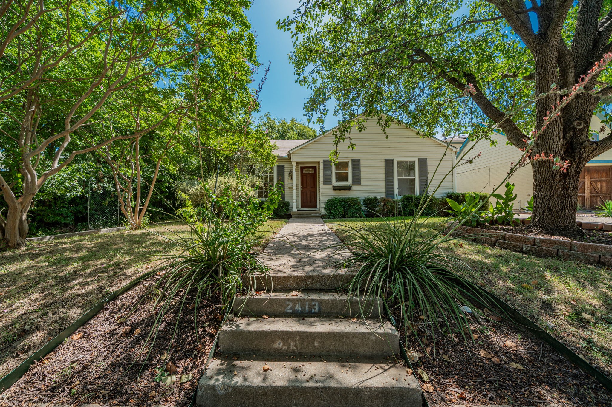 2413 Ryan Avenue