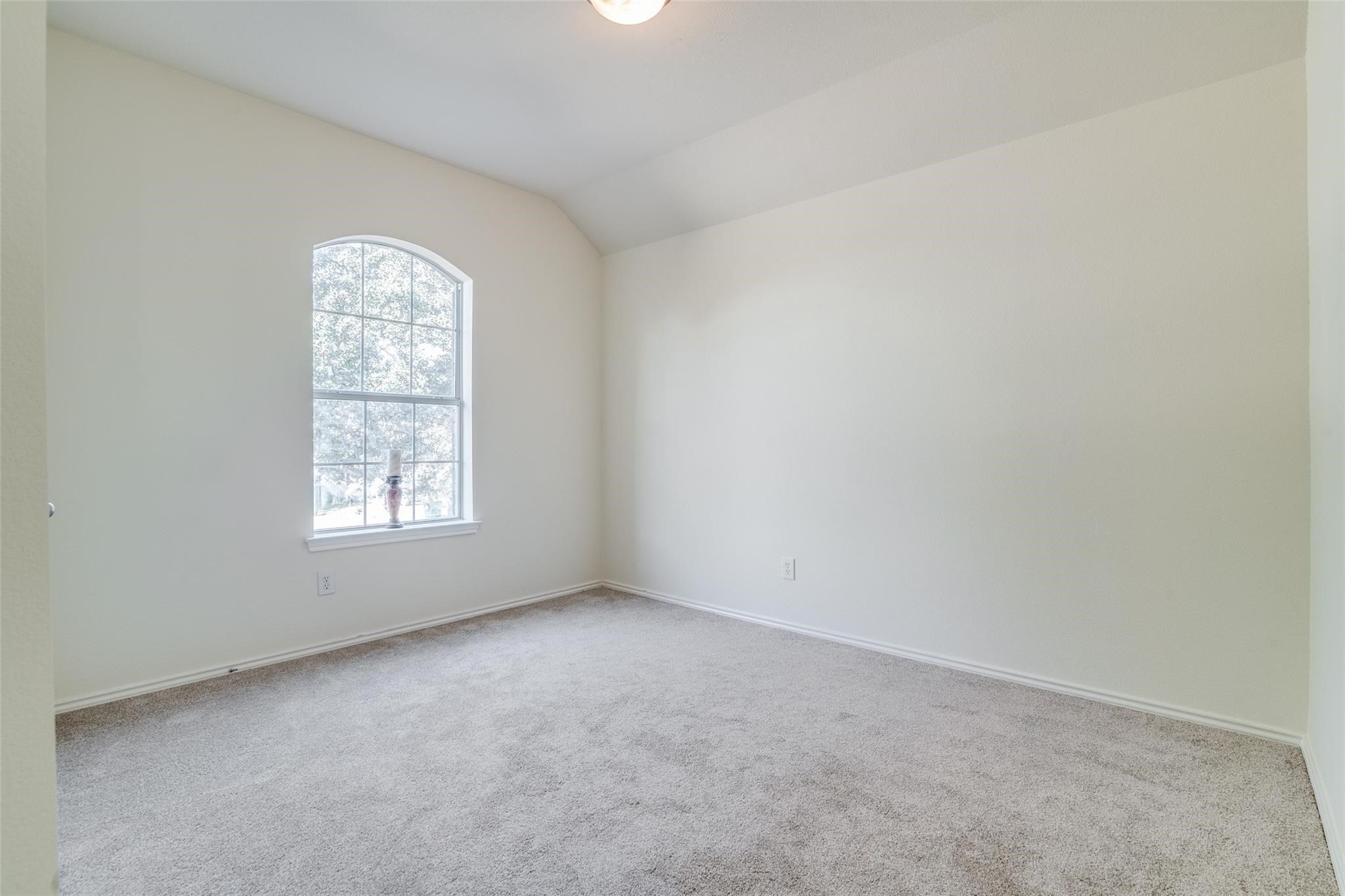 2628 Pioneer Bluffs Road