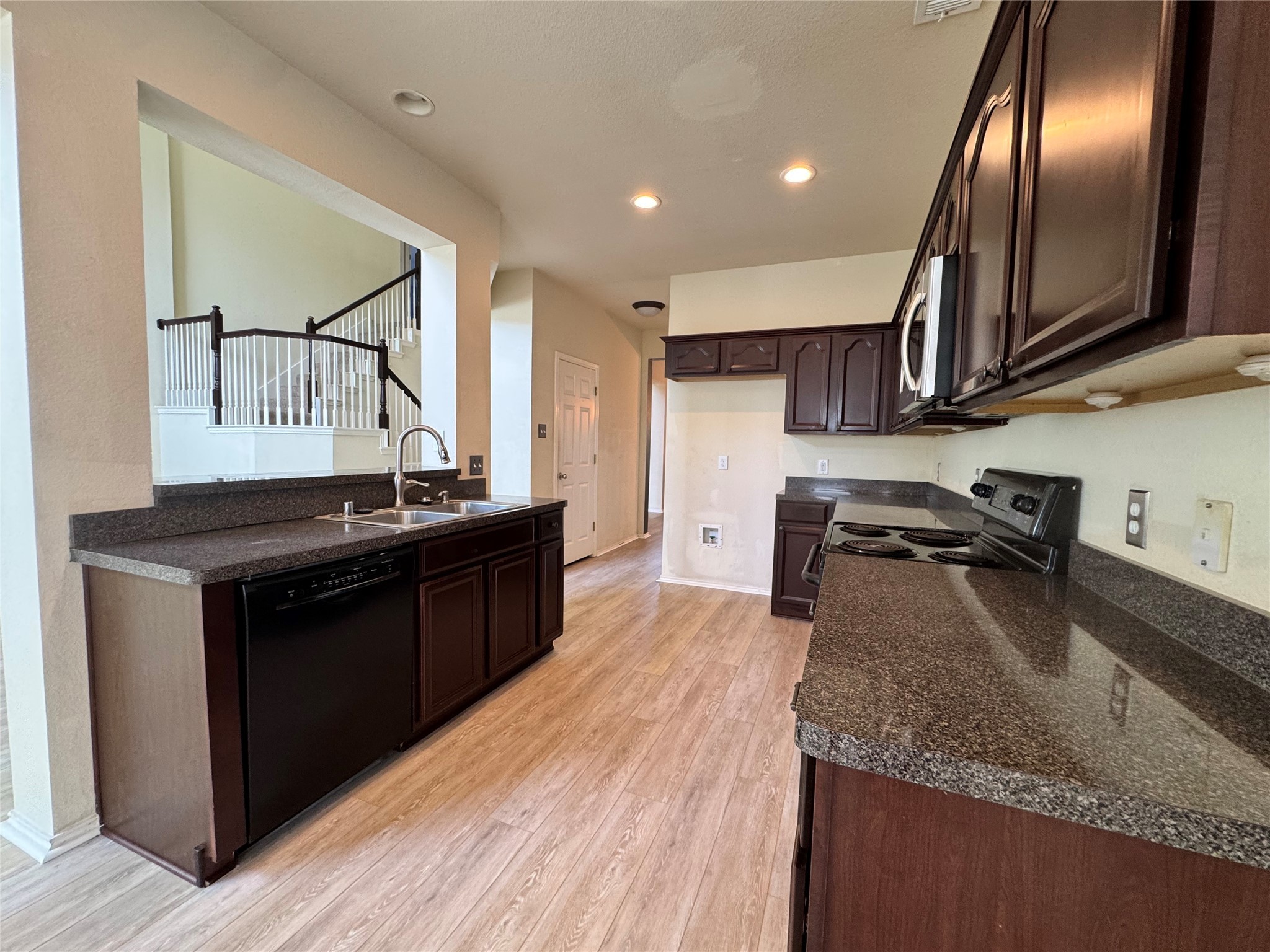 2628 Pioneer Bluffs Road