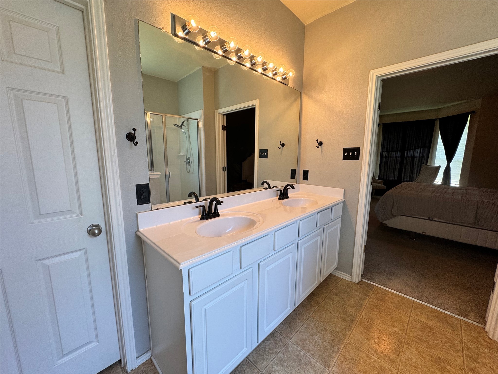 2628 Pioneer Bluffs Road