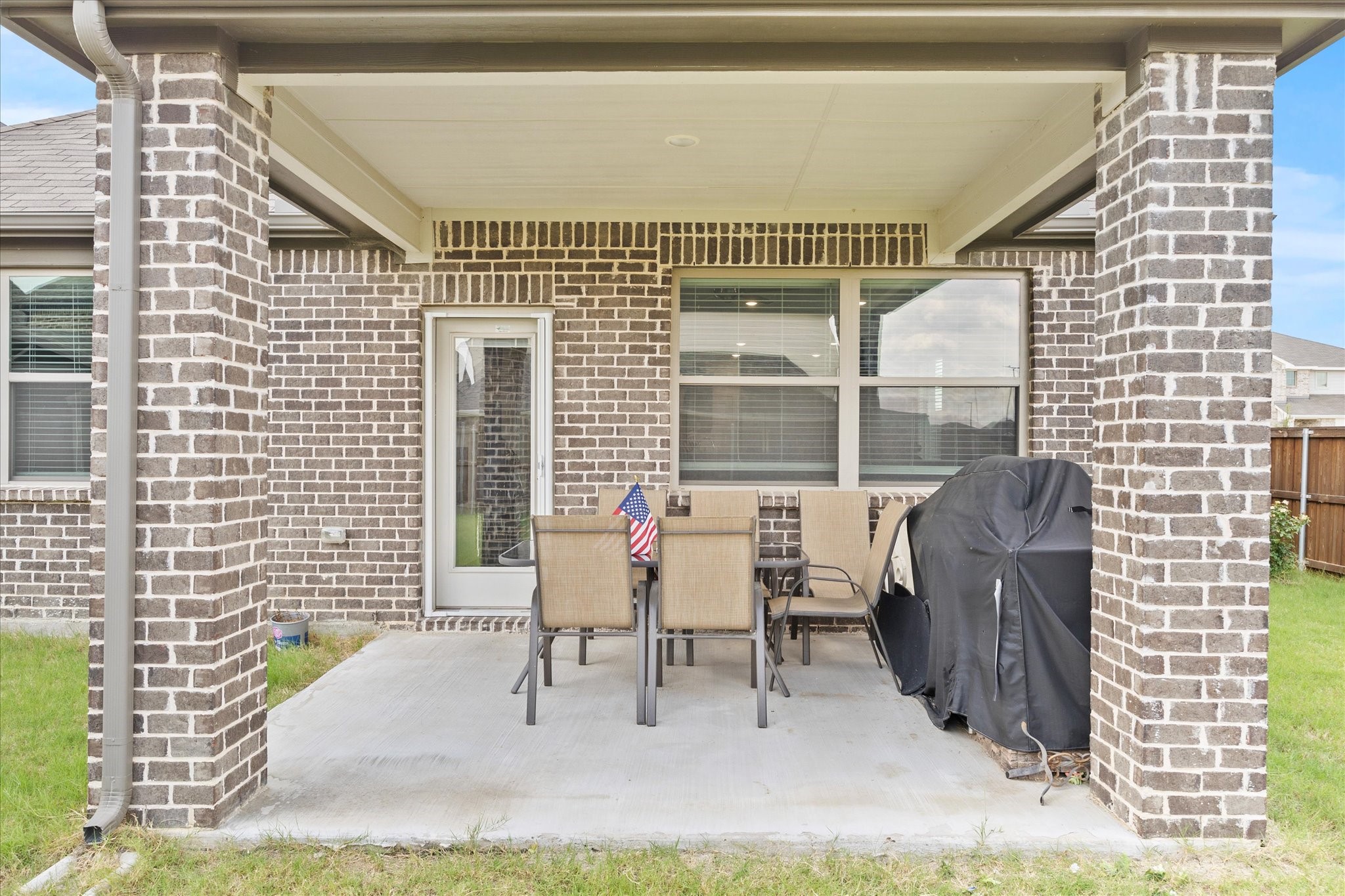 3233 Mccallister Way