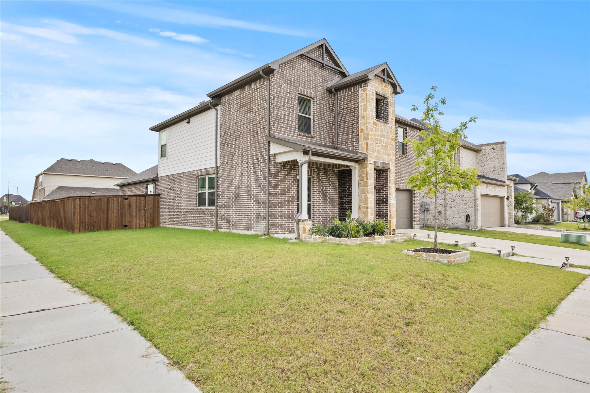 3233 Mccallister Way