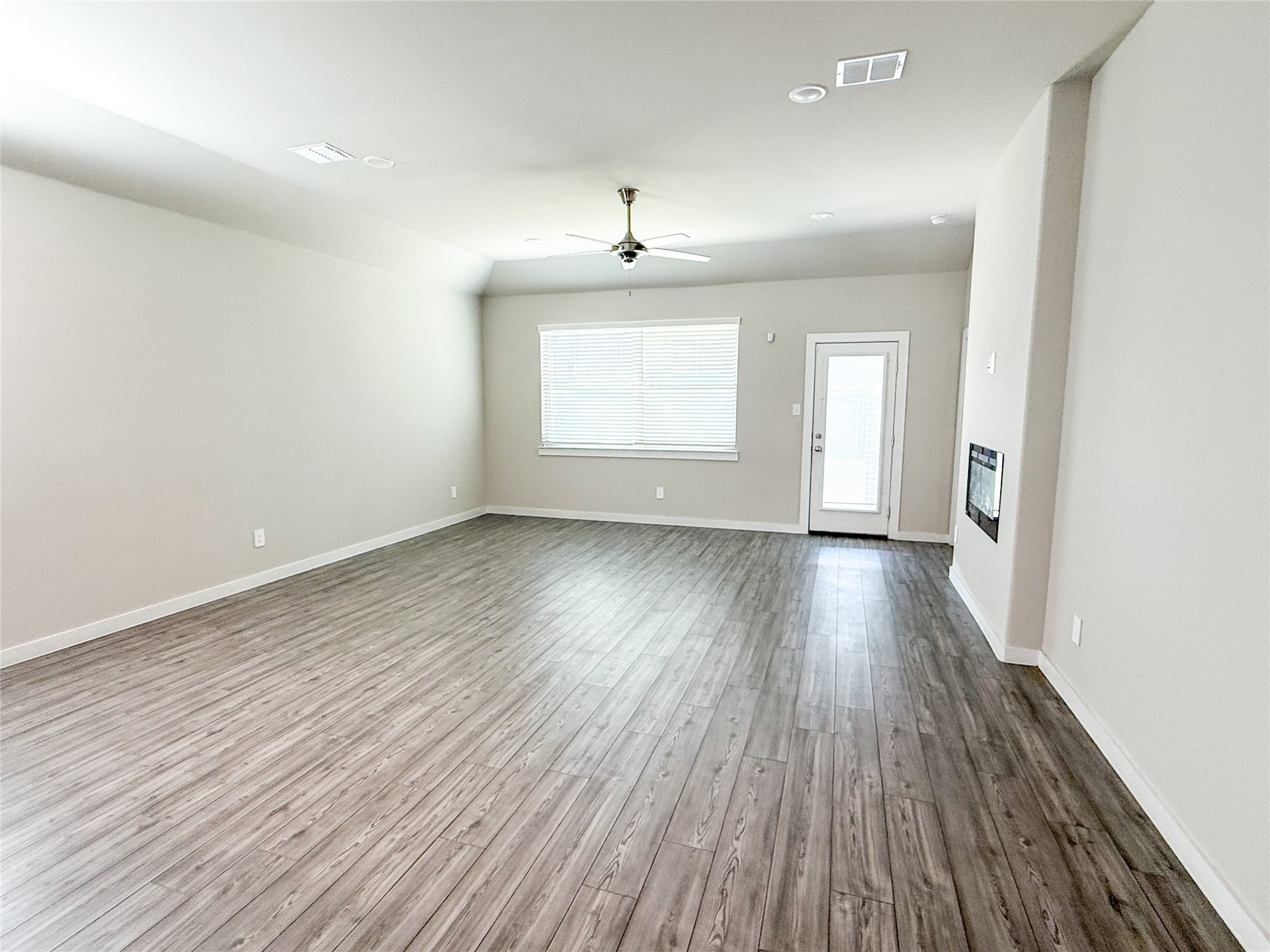 3233 Mccallister Way