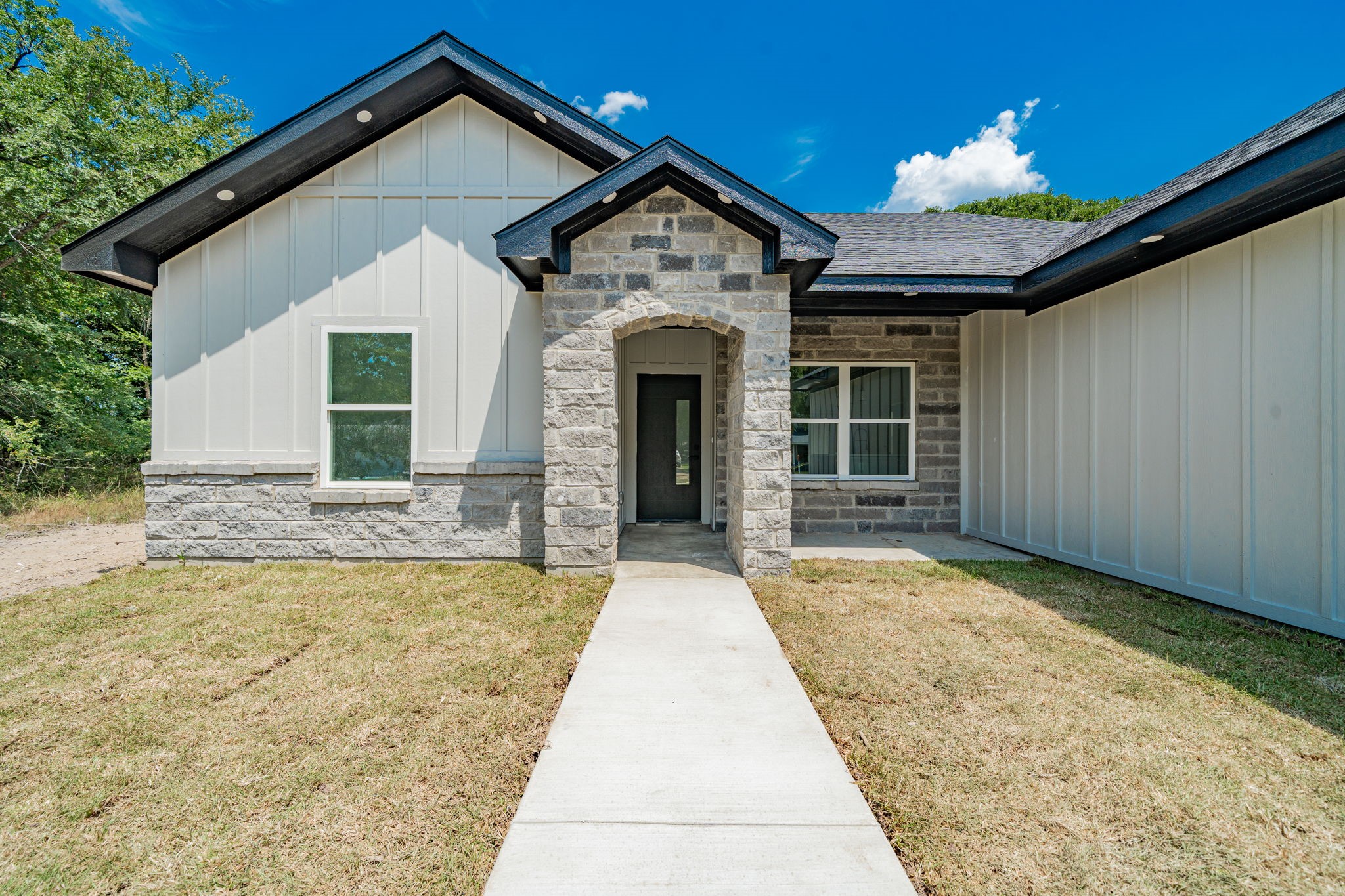 219 Harris Boulevard