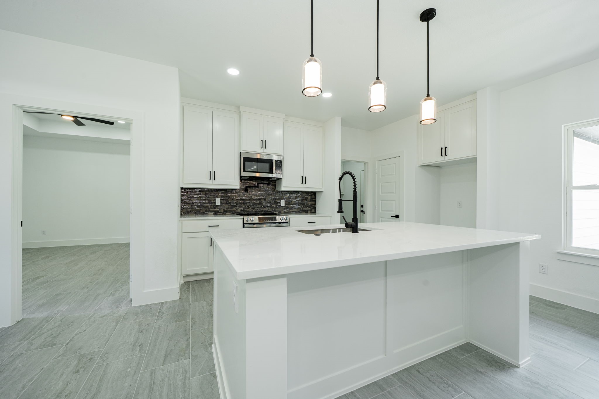 221 Harris Boulevard