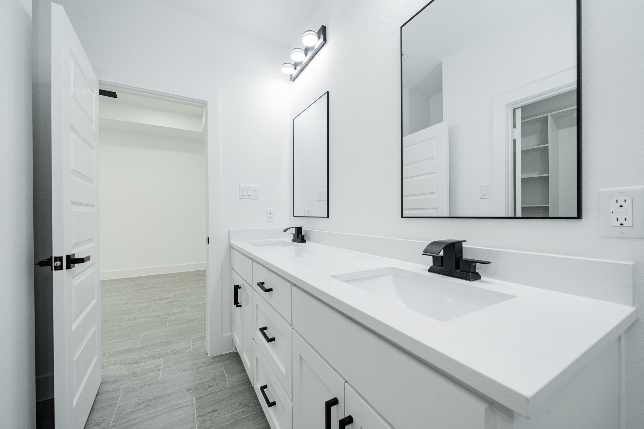 221 Harris Boulevard