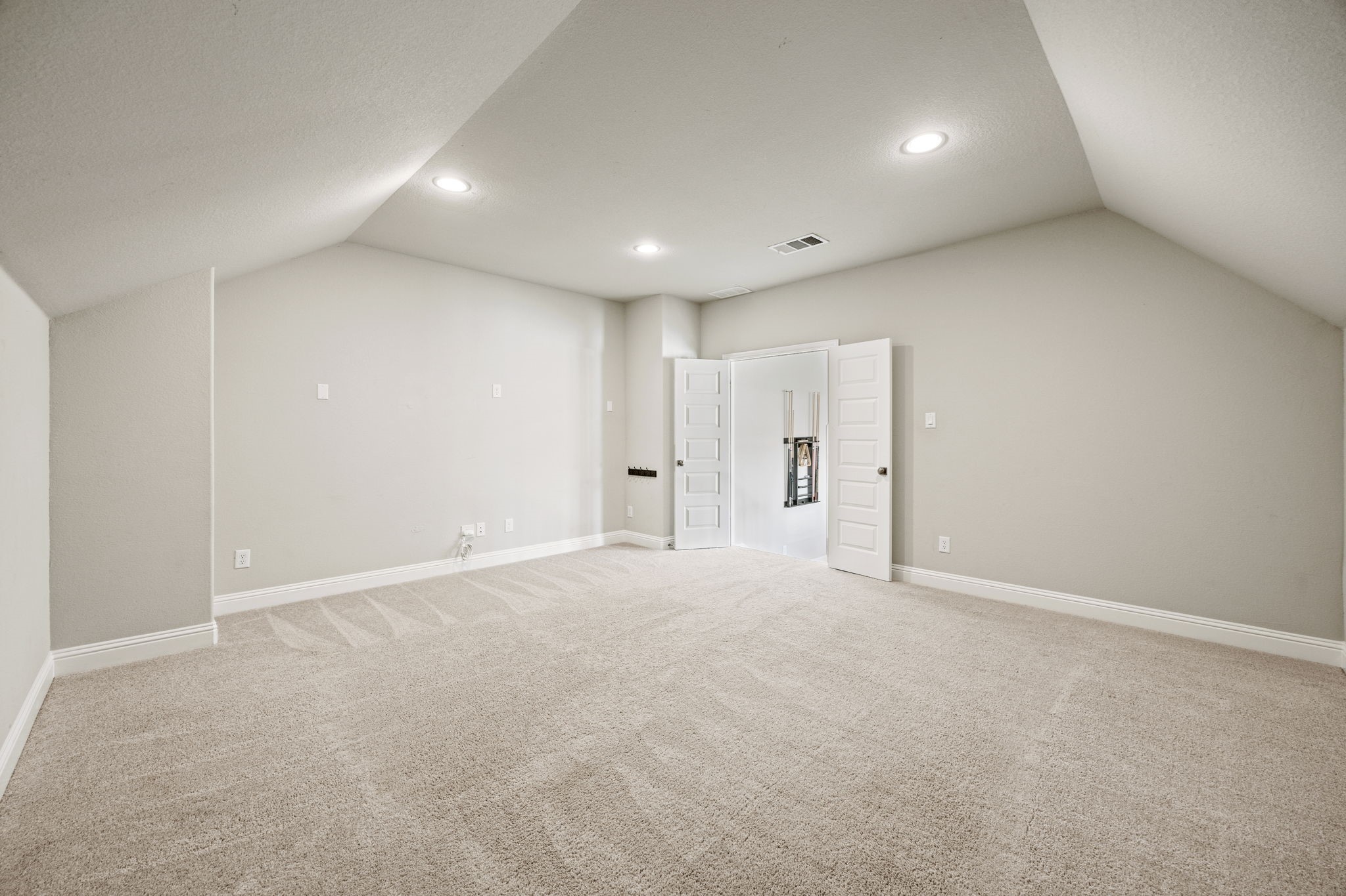 348 Magnolia Drive