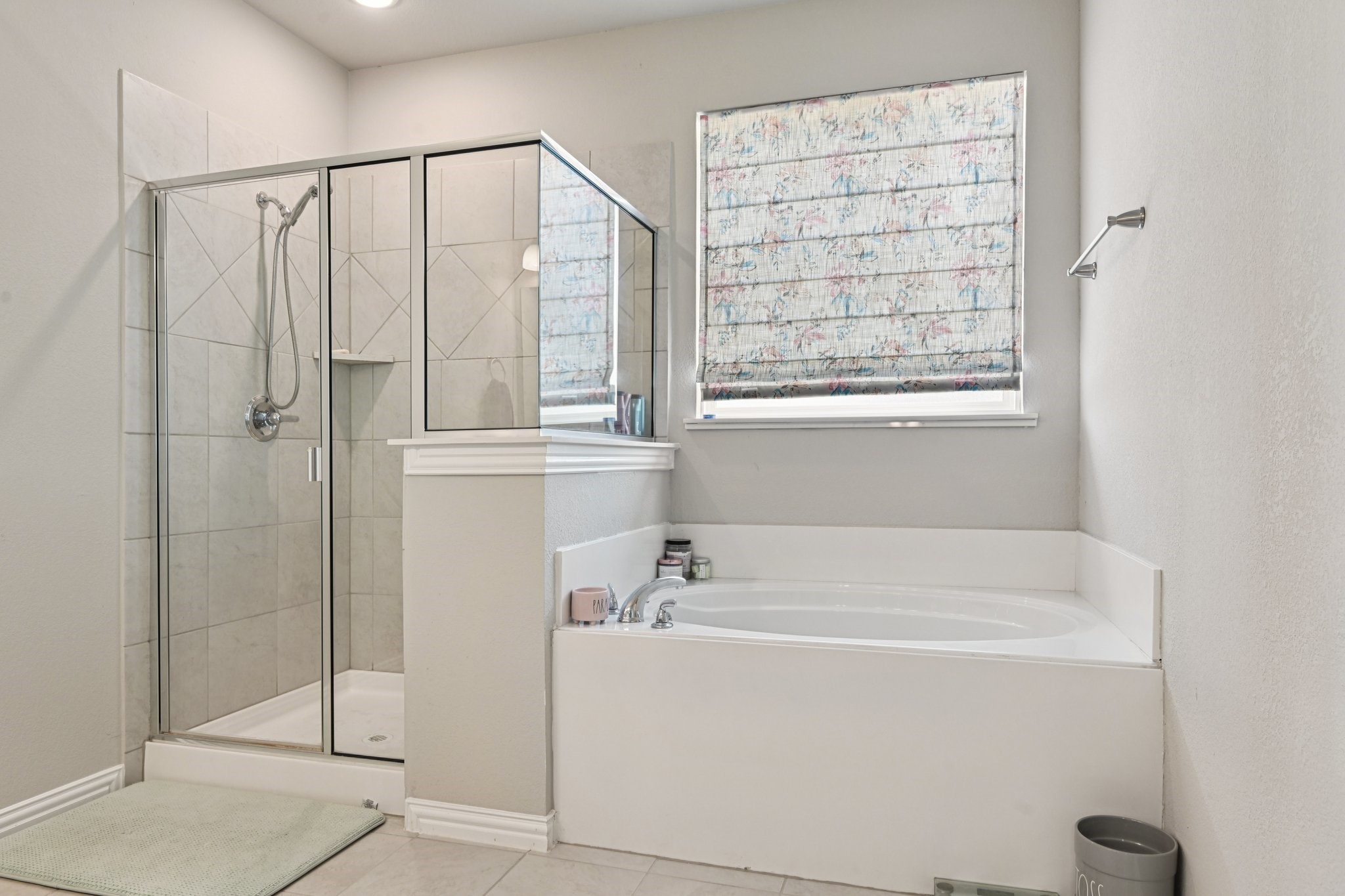 2505 Southern Oak Trail