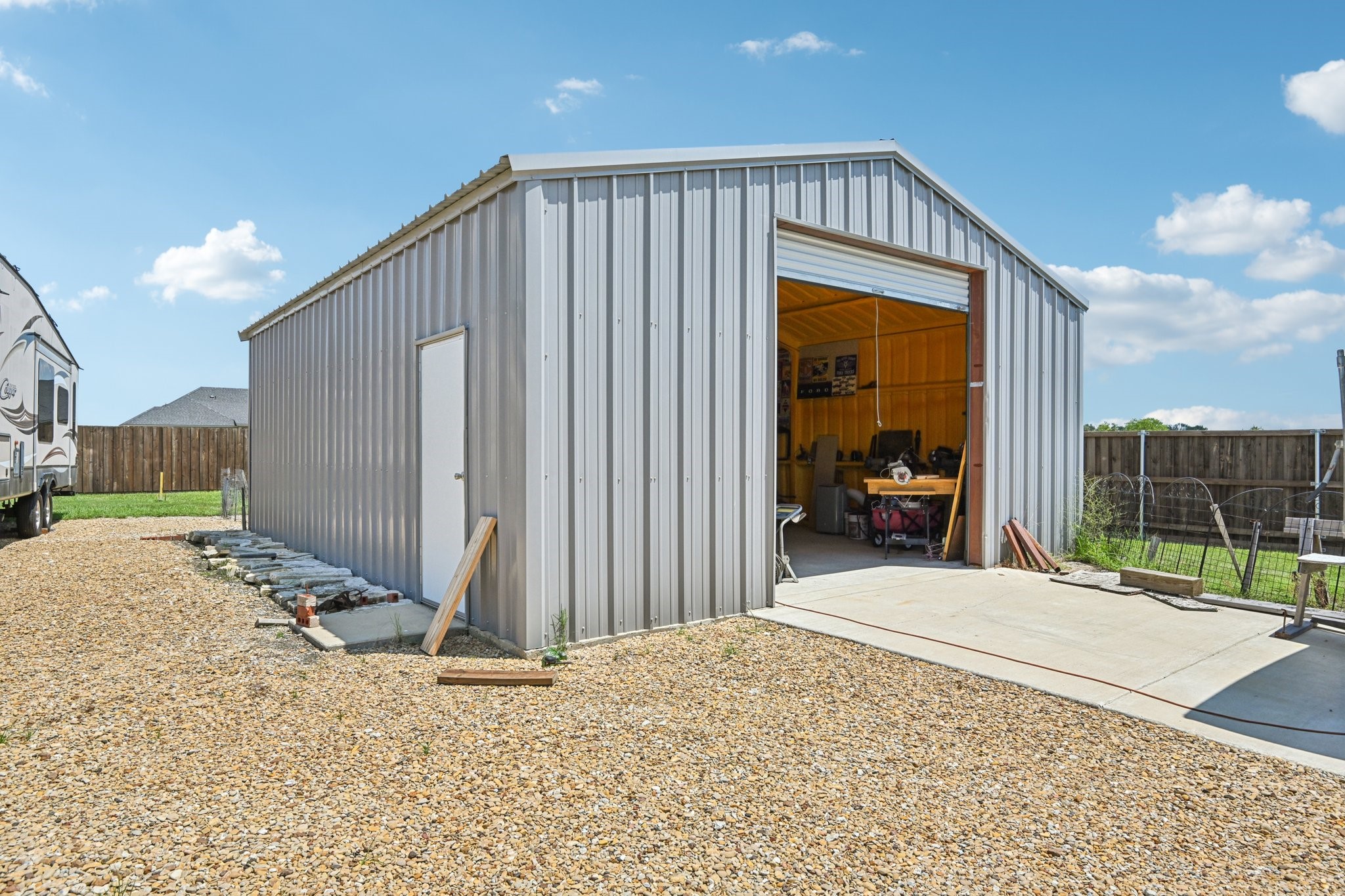 2505 Southern Oak Trail