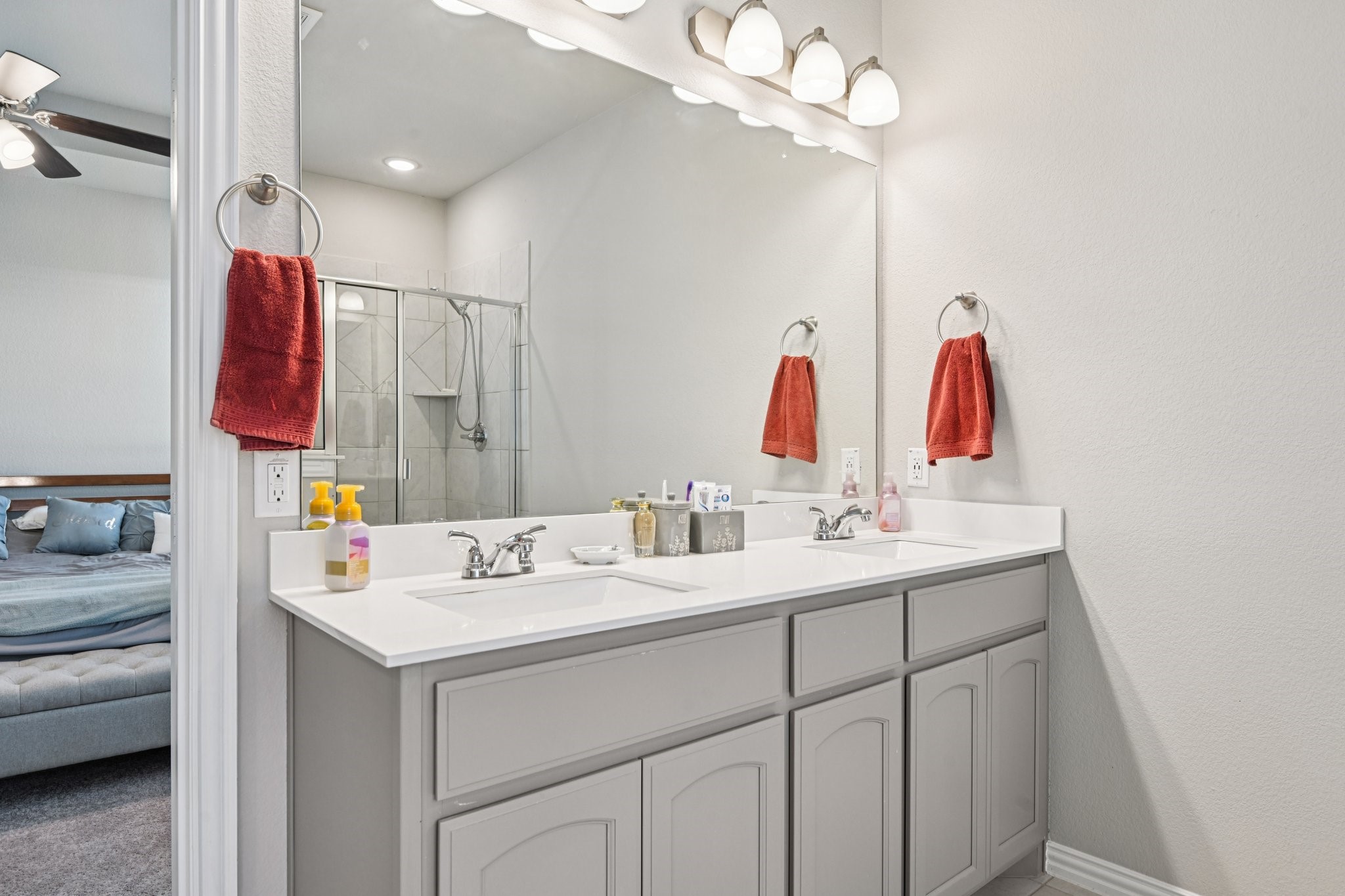 2505 Southern Oak Trail