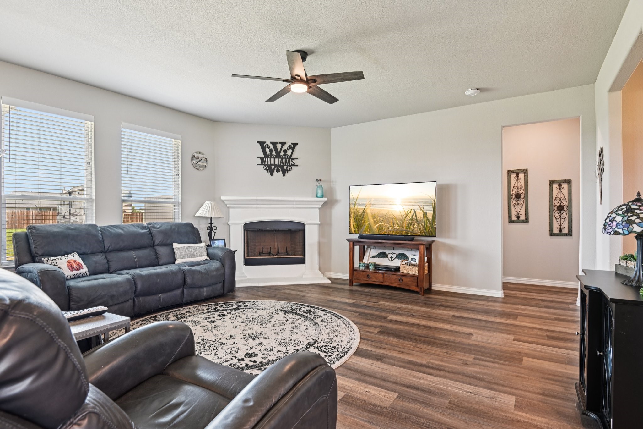 2505 Southern Oak Trail