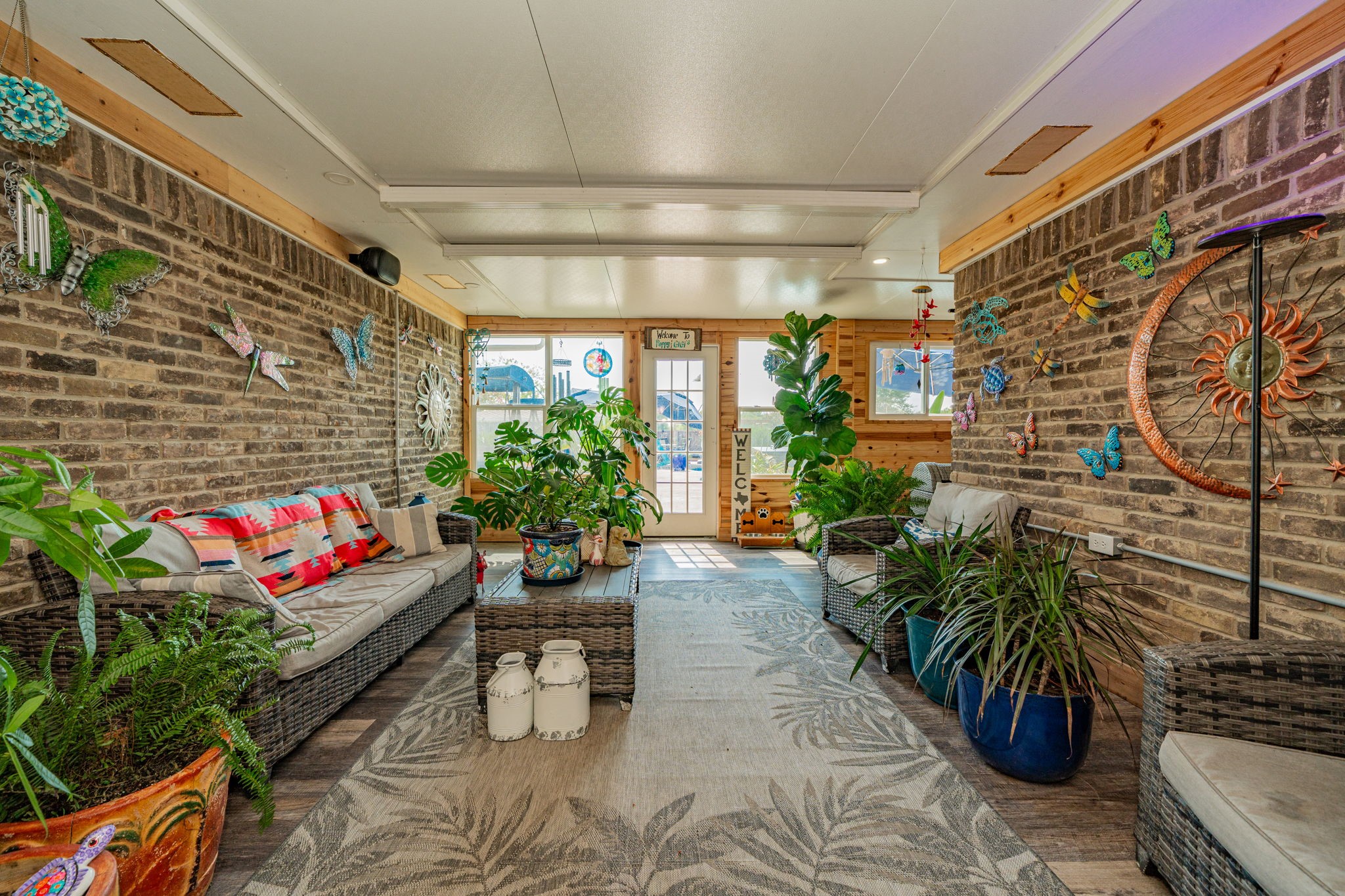 434 E Bluff Road