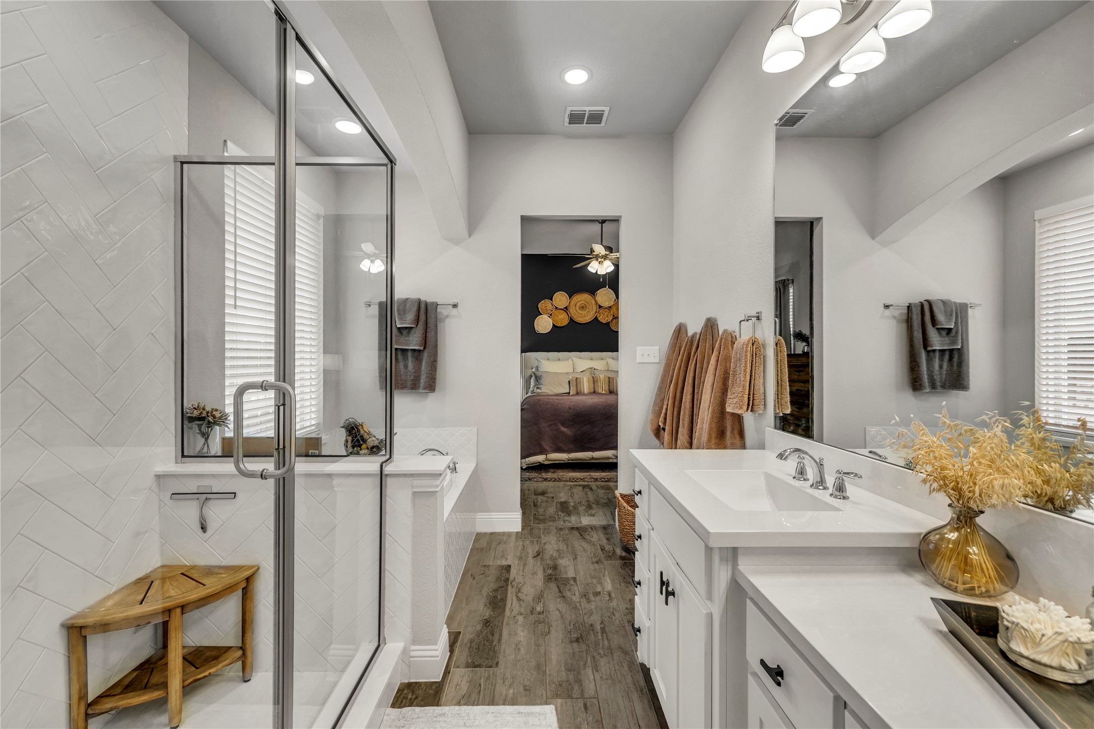 408 Gibbons Creek Trail
