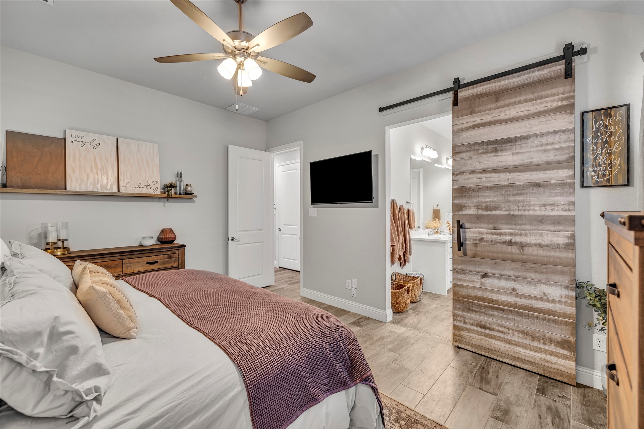 408 Gibbons Creek Trail