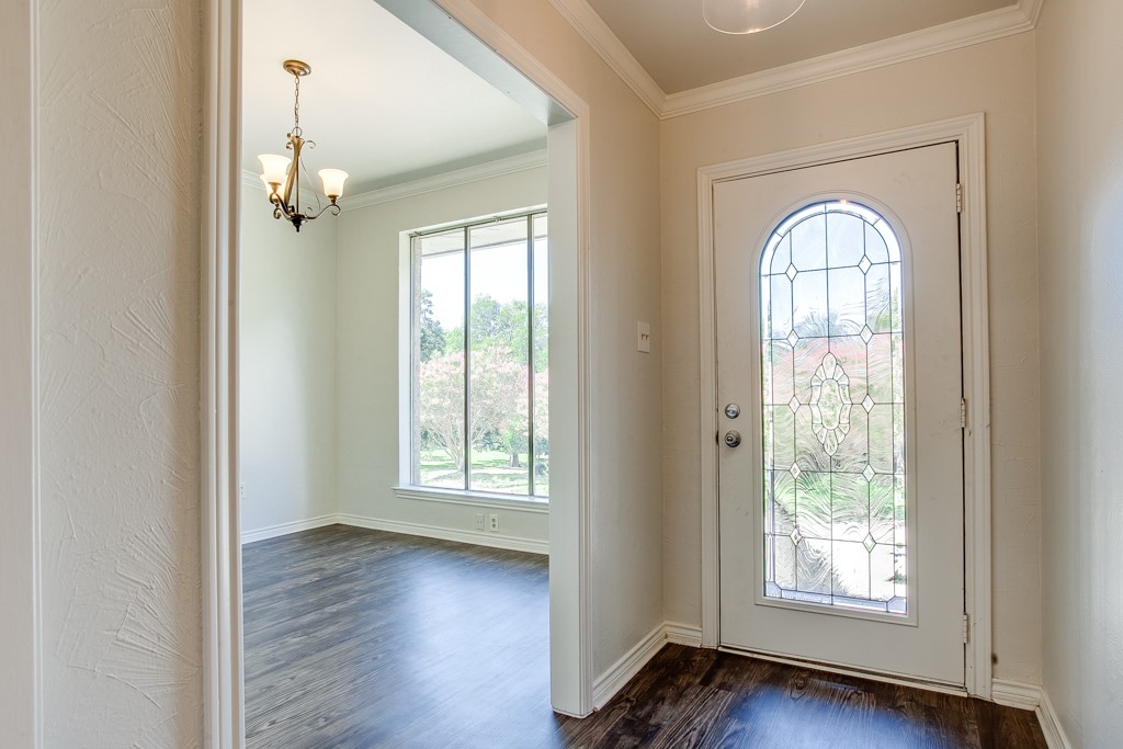 5807 Yacht Club Drive