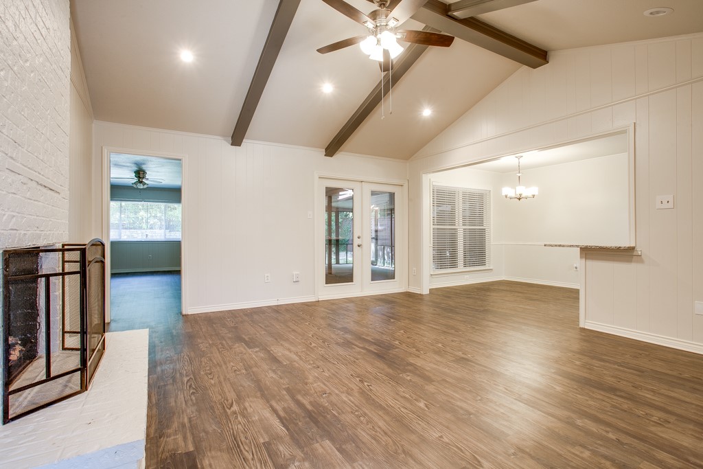 5807 Yacht Club Drive