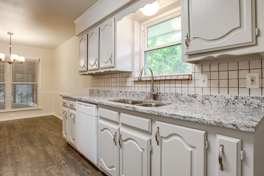 5807 Yacht Club Drive