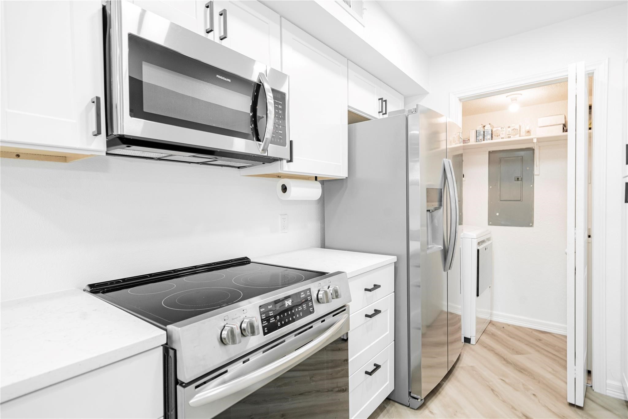 1124 Signal Ridge Place