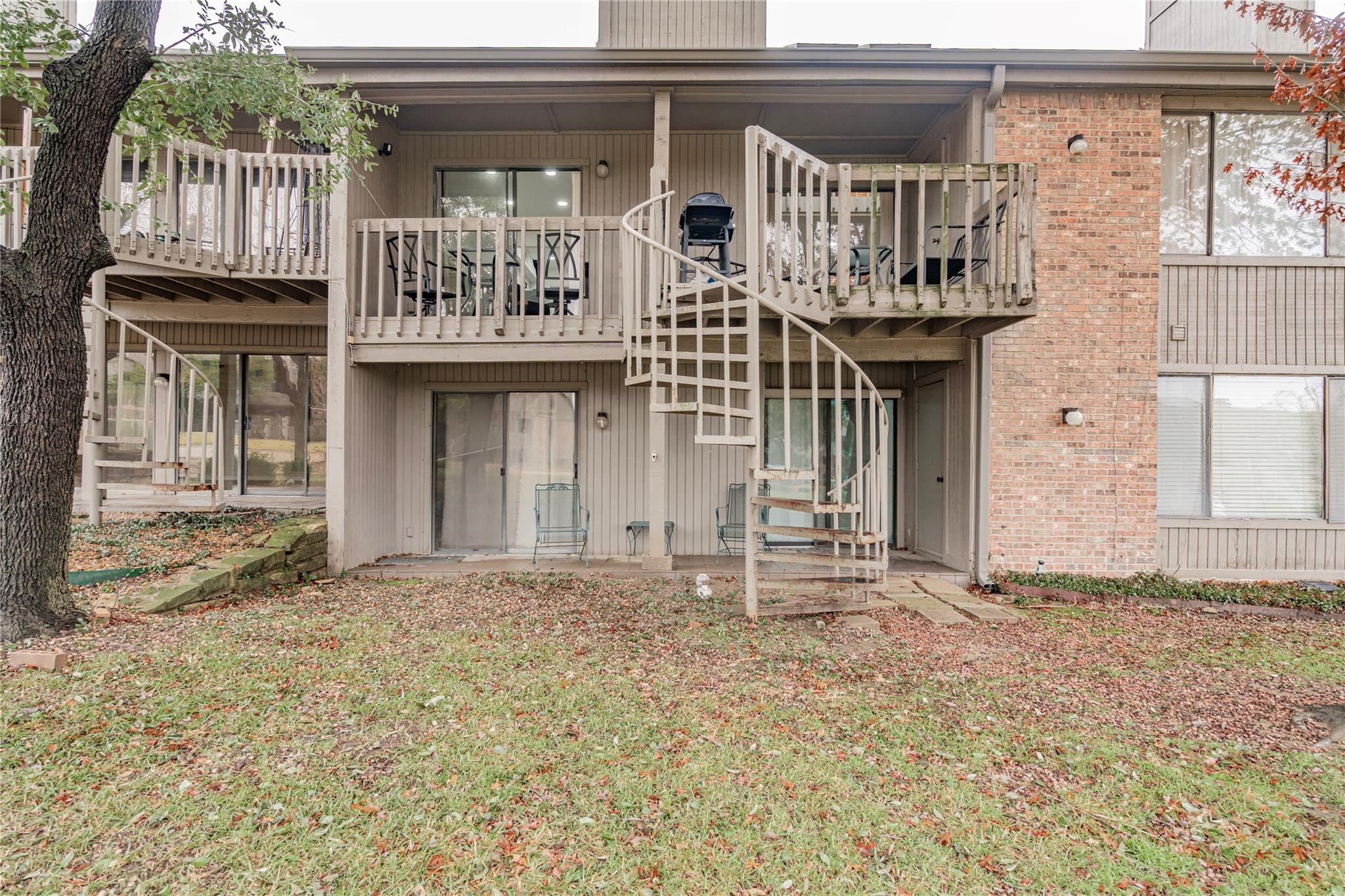 1124 Signal Ridge Place