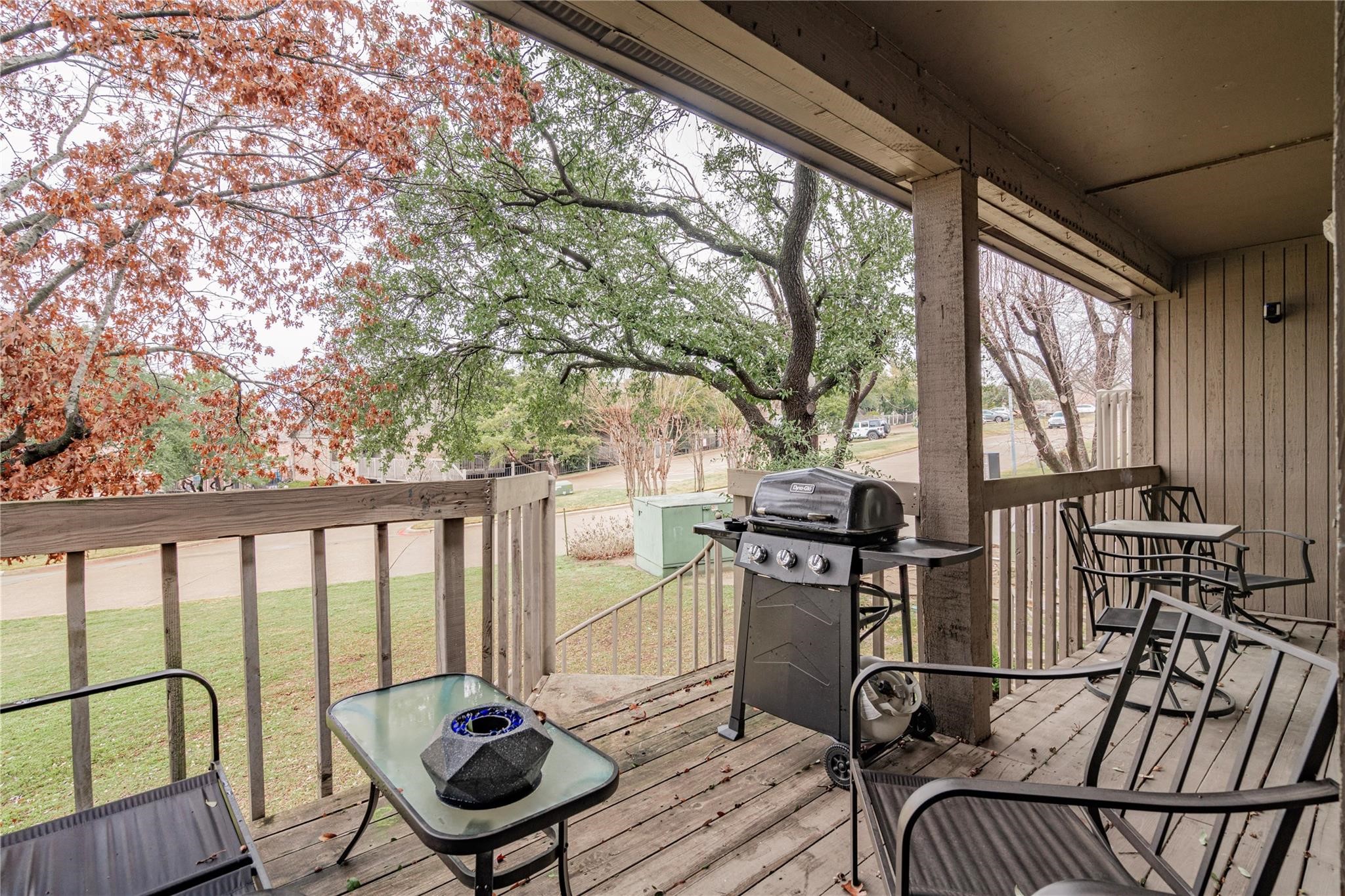 1124 Signal Ridge Place