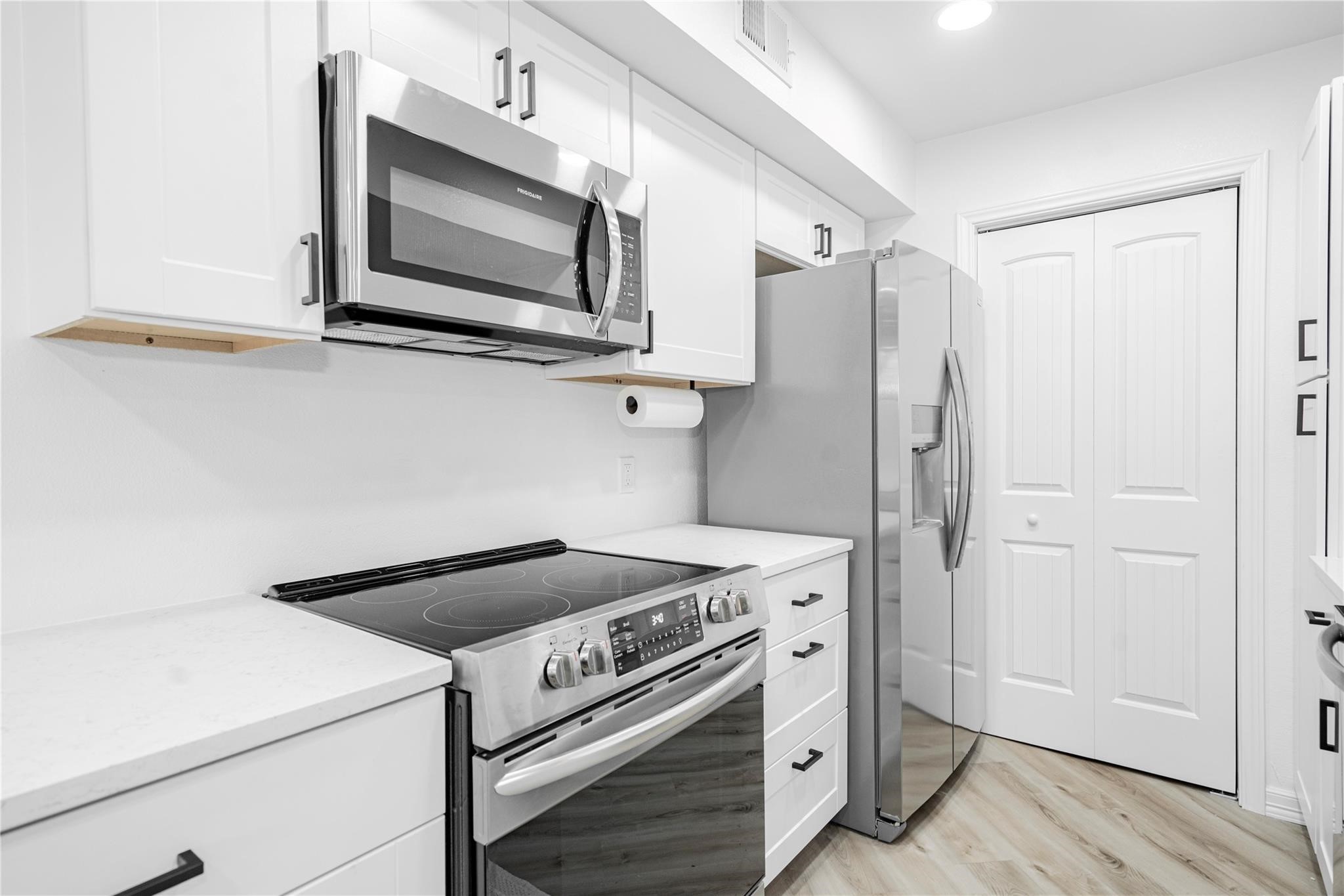 1124 Signal Ridge Place