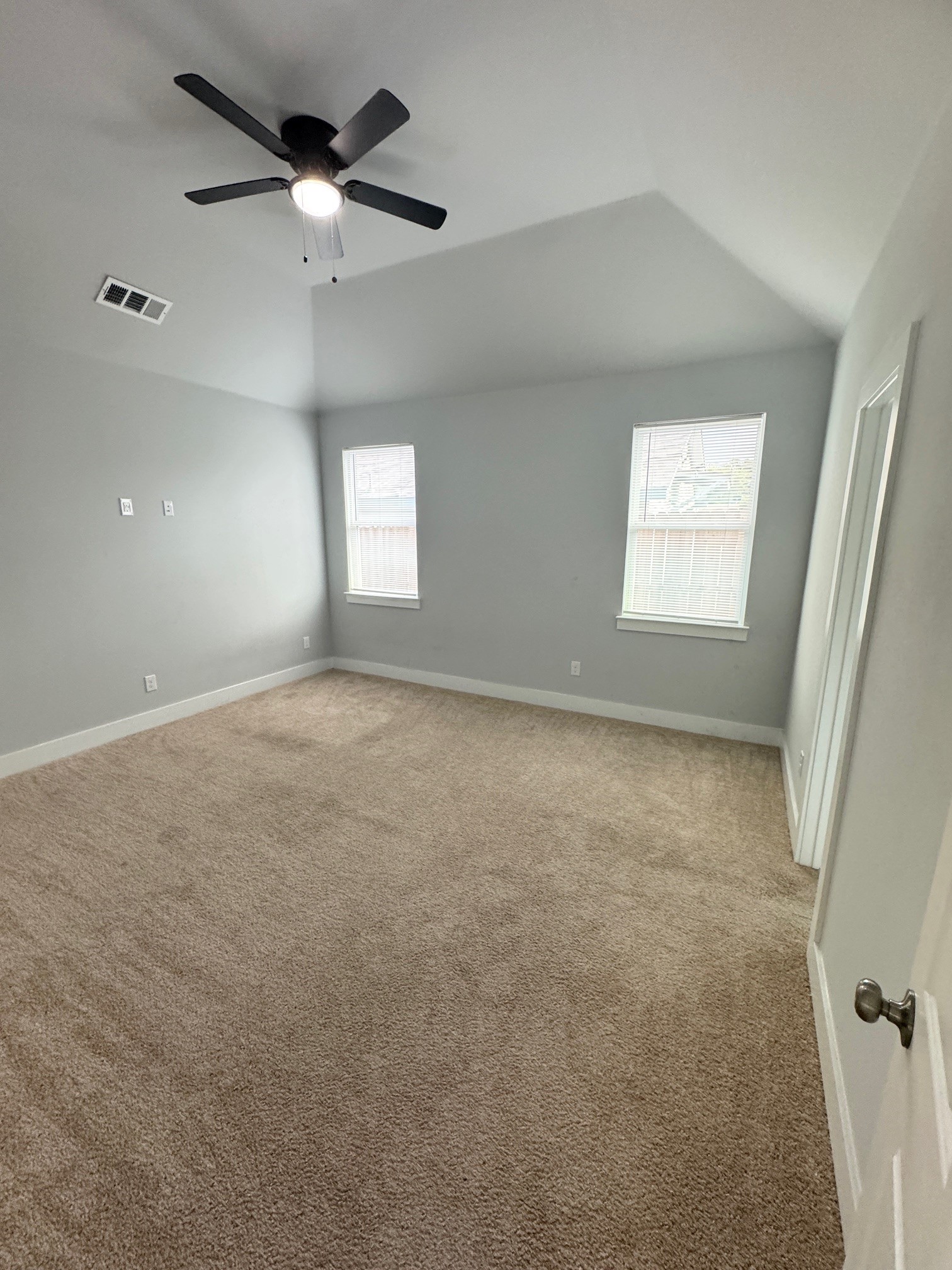 3115 Prairie Avenue