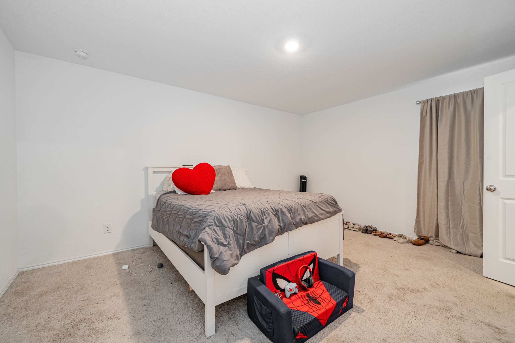 7213 Jackrabbit Avenue