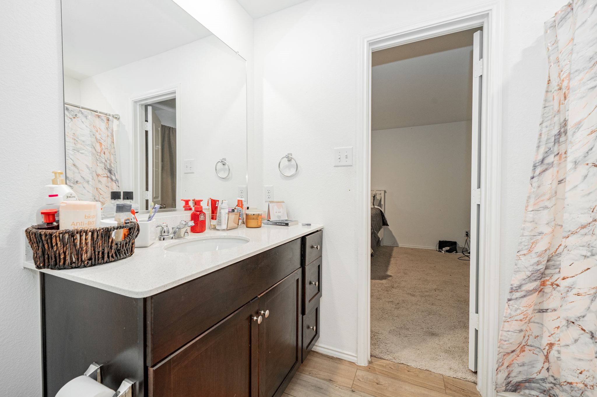 7213 Jackrabbit Avenue