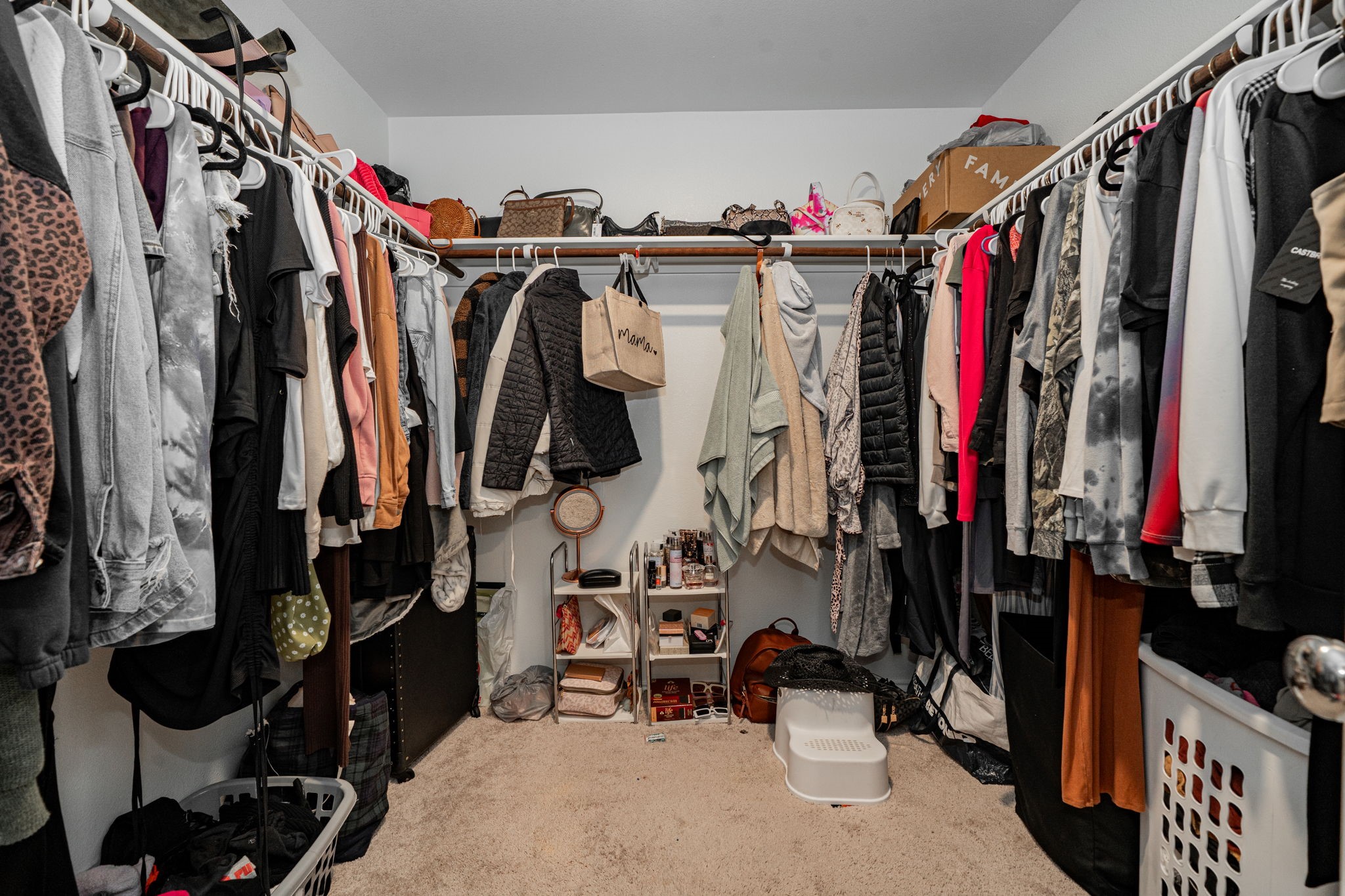 7213 Jackrabbit Avenue