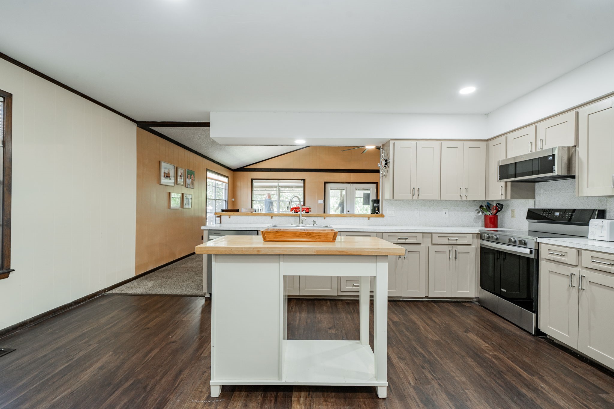 108 Henderson Harbor Circle