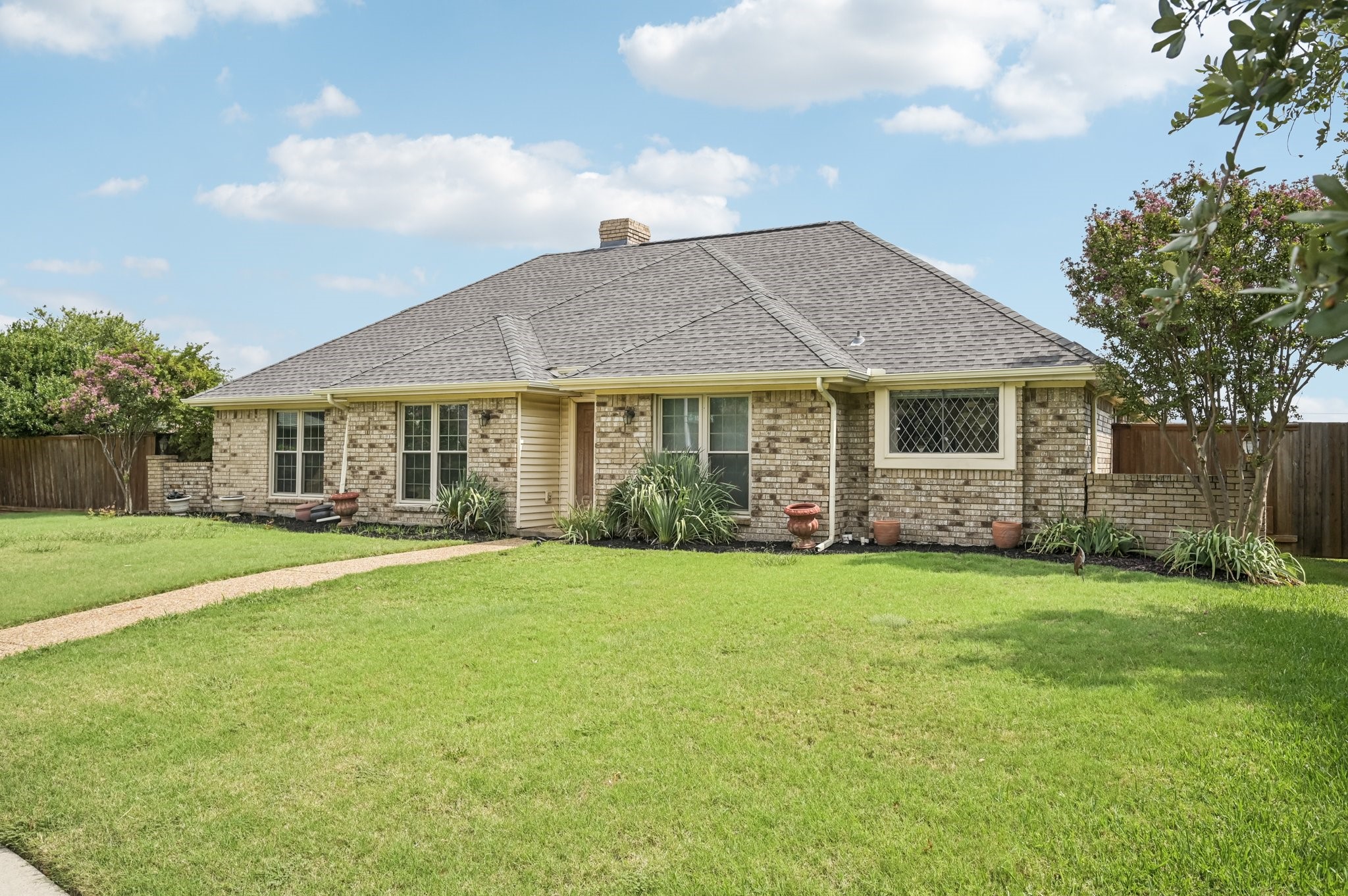 1912 Polstar Drive