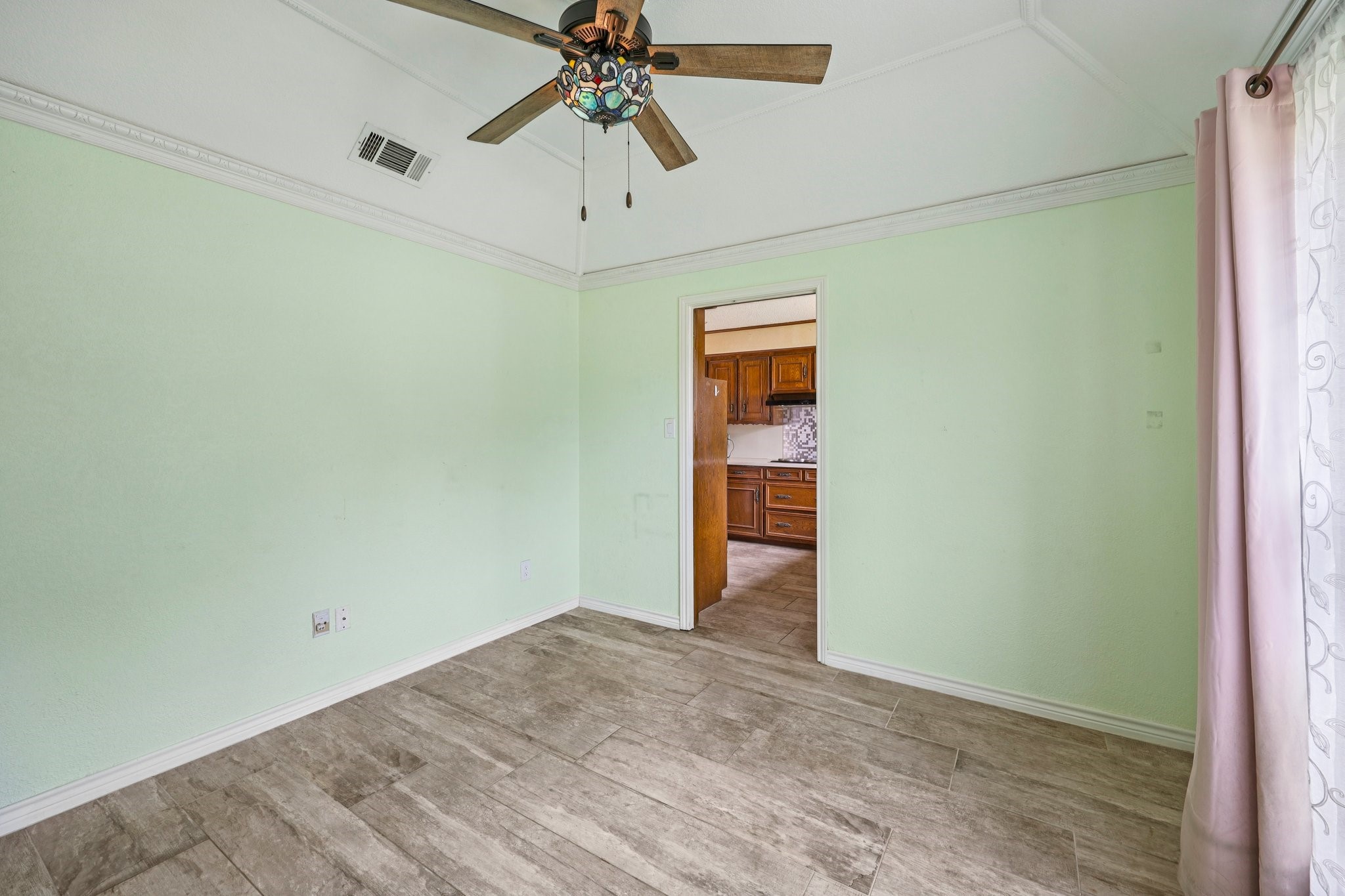 1912 Polstar Drive