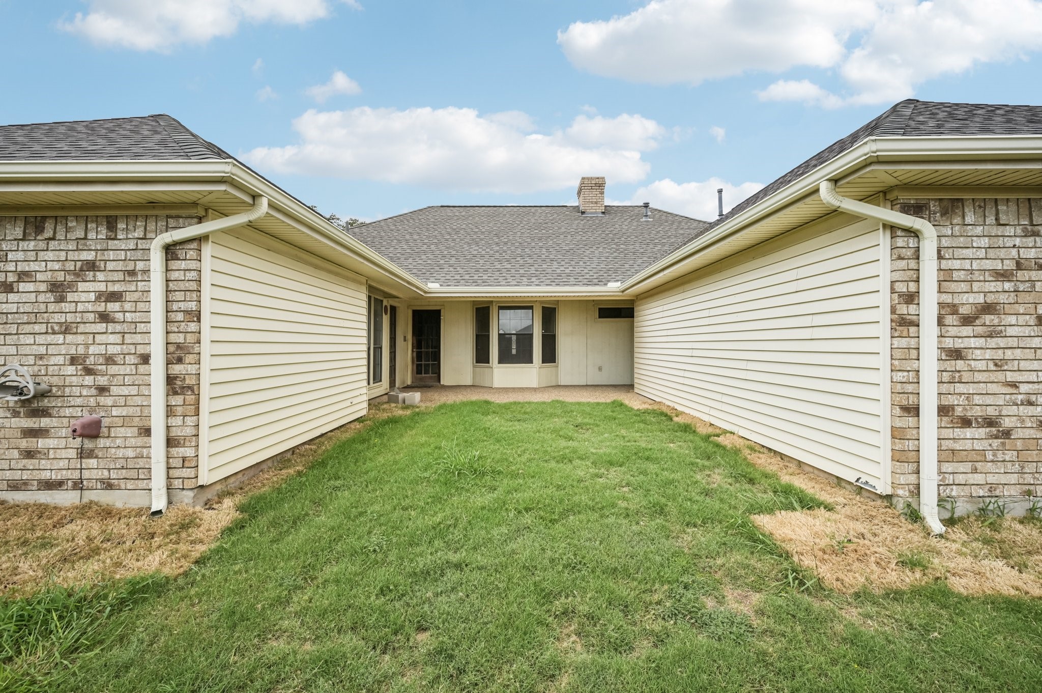 1912 Polstar Drive