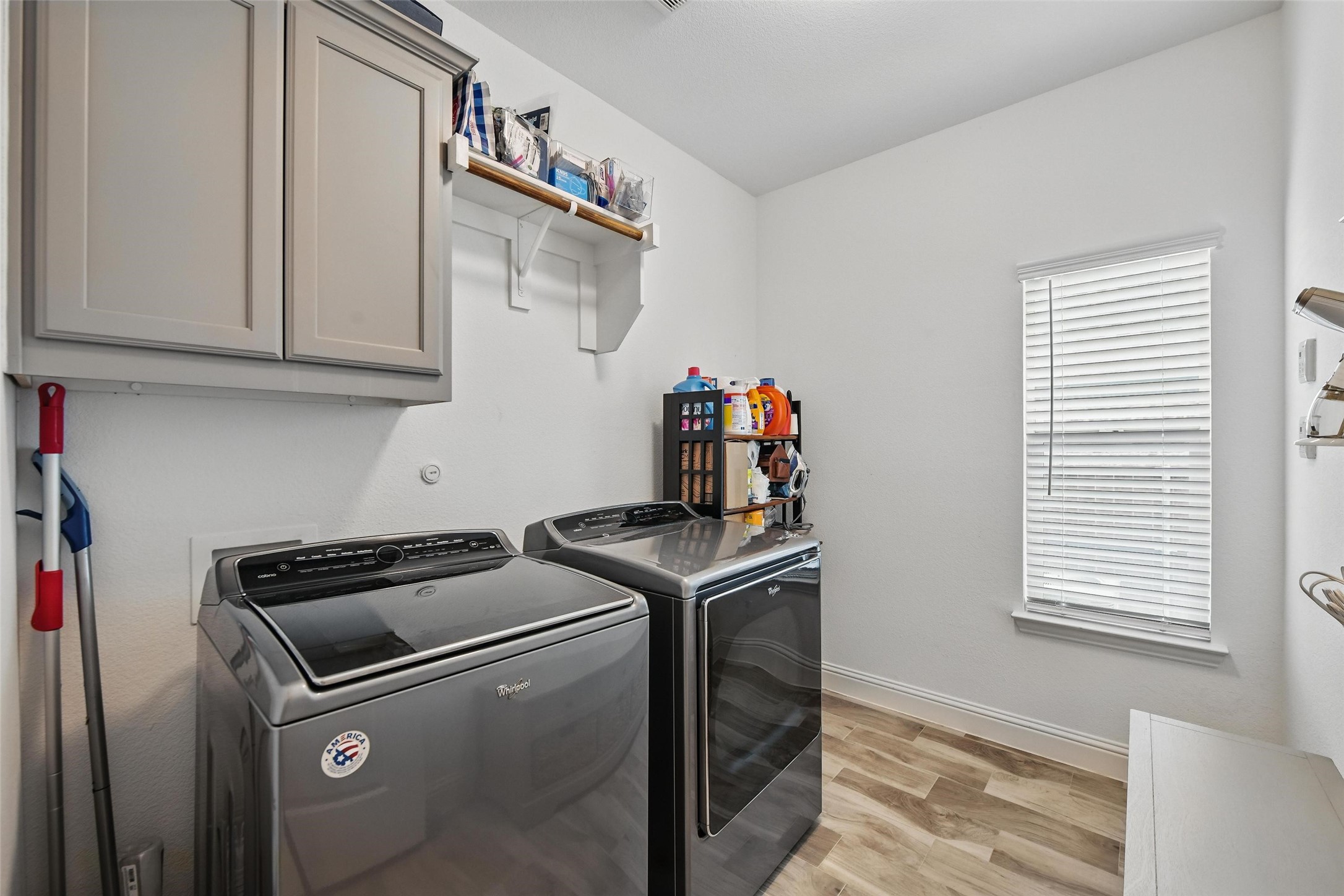 1477 Shooting Star Drive