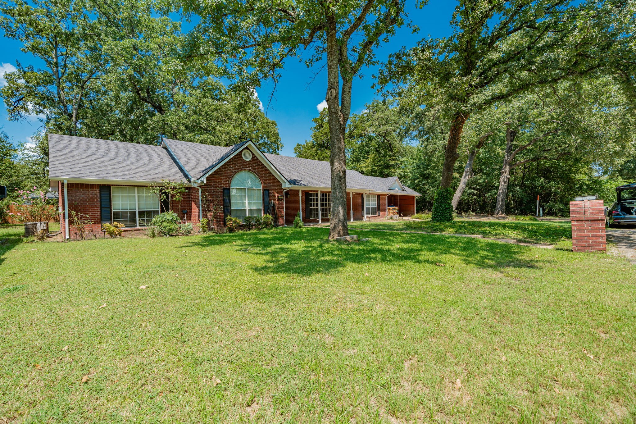 105 Parkside Drive