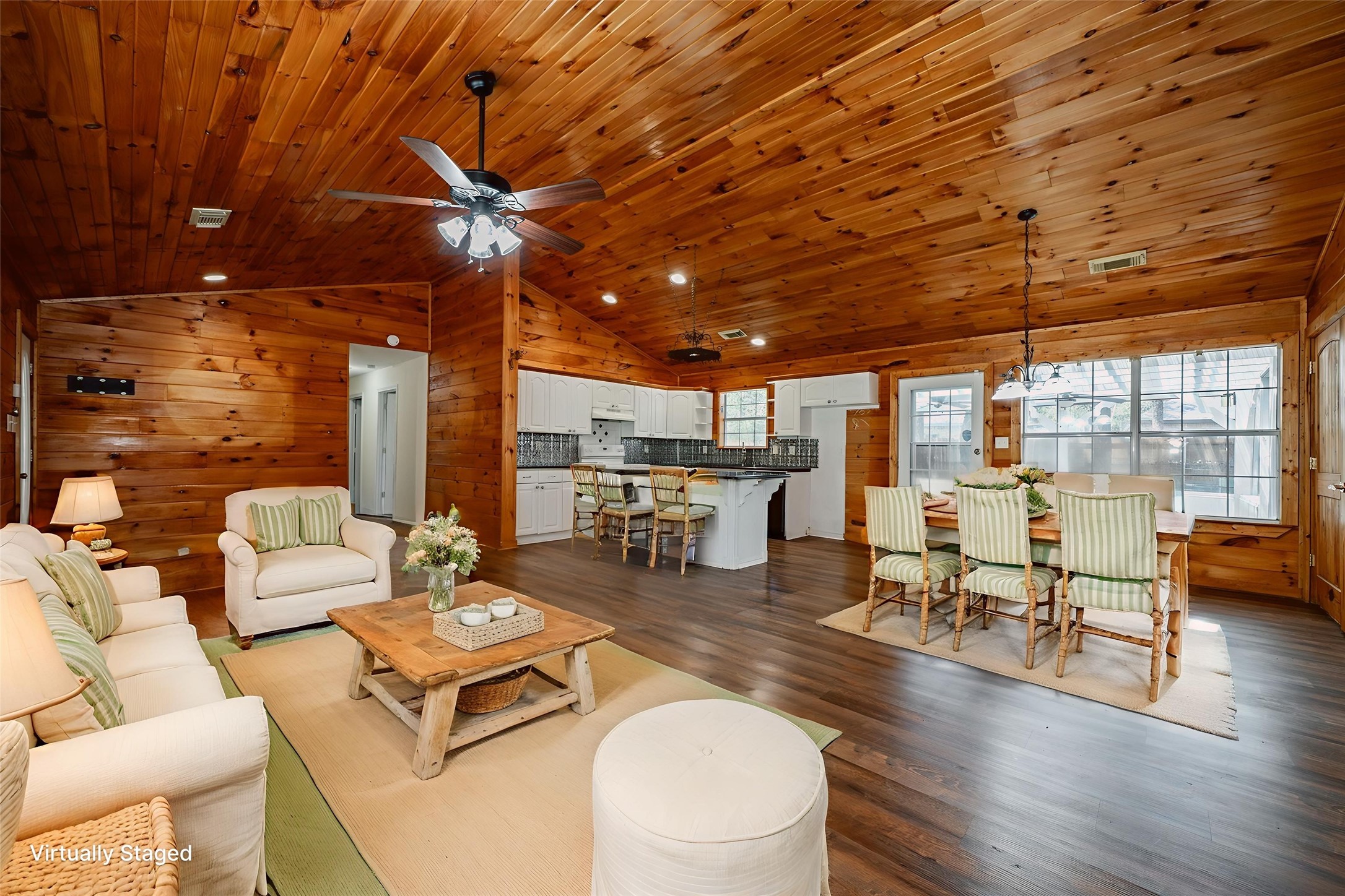 105 Parkside Drive