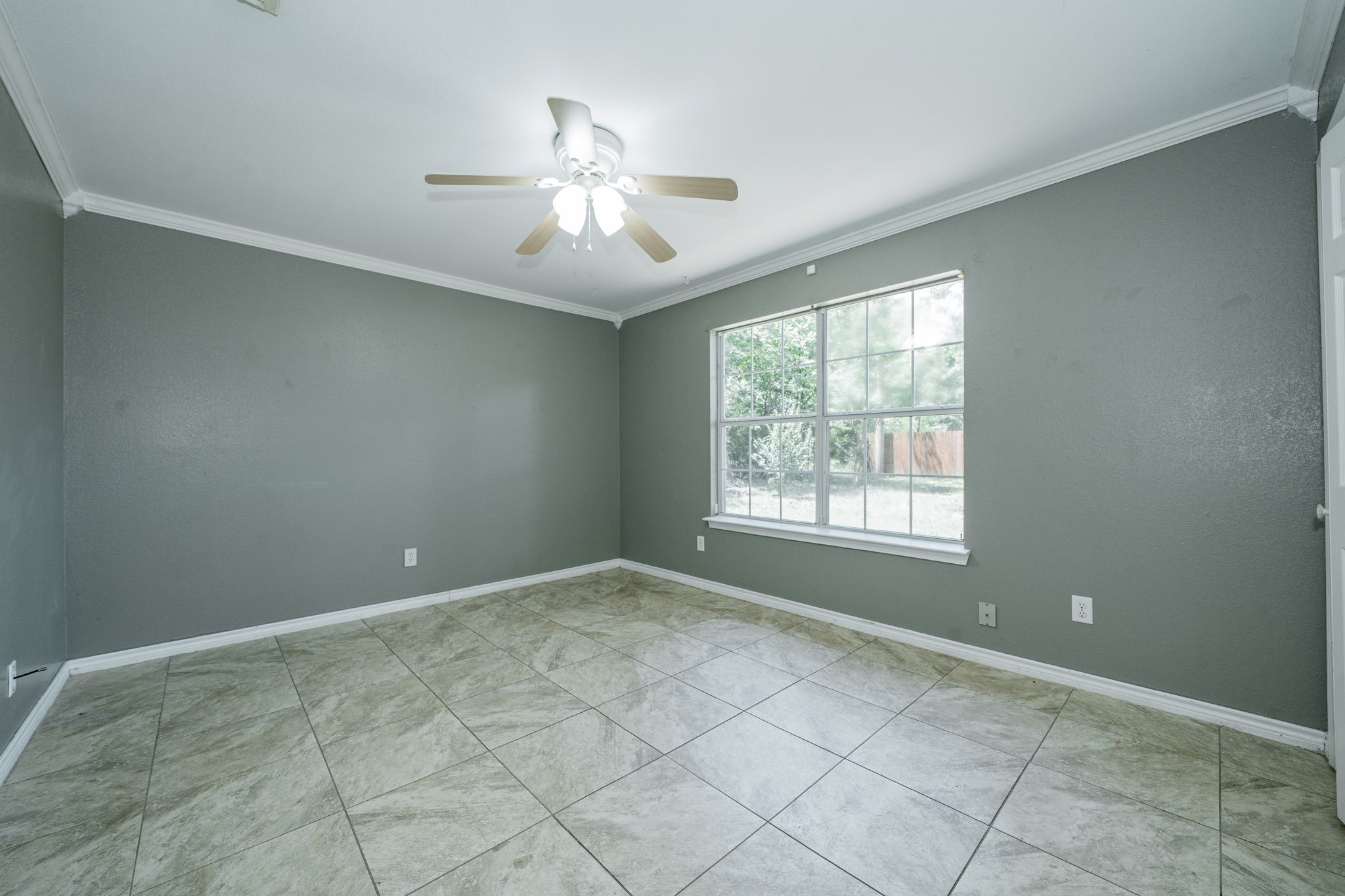 105 Parkside Drive