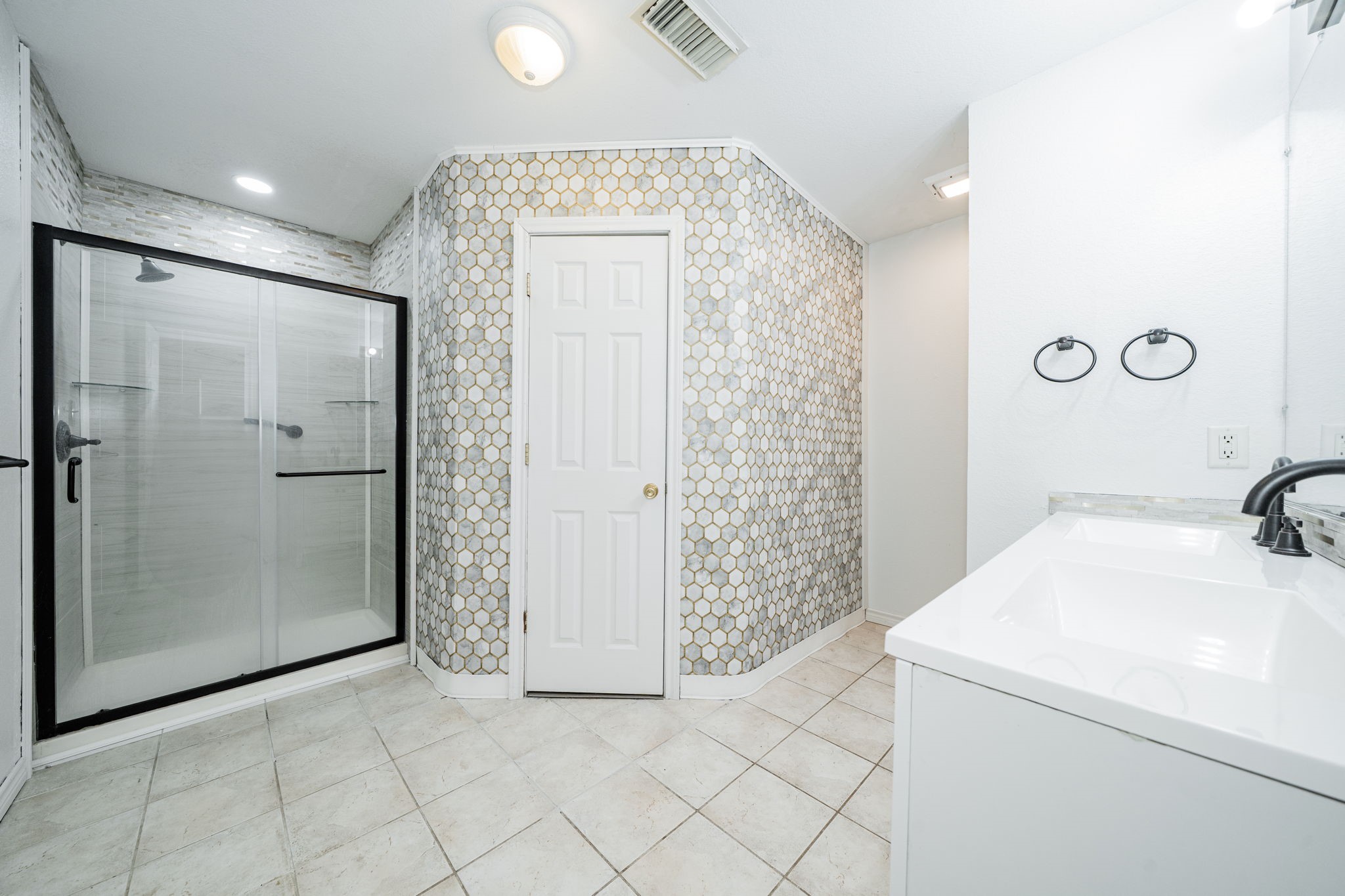 105 Parkside Drive