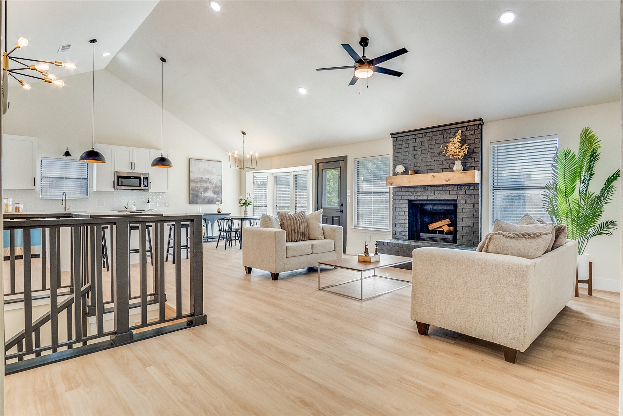 3725 Ashley Lane