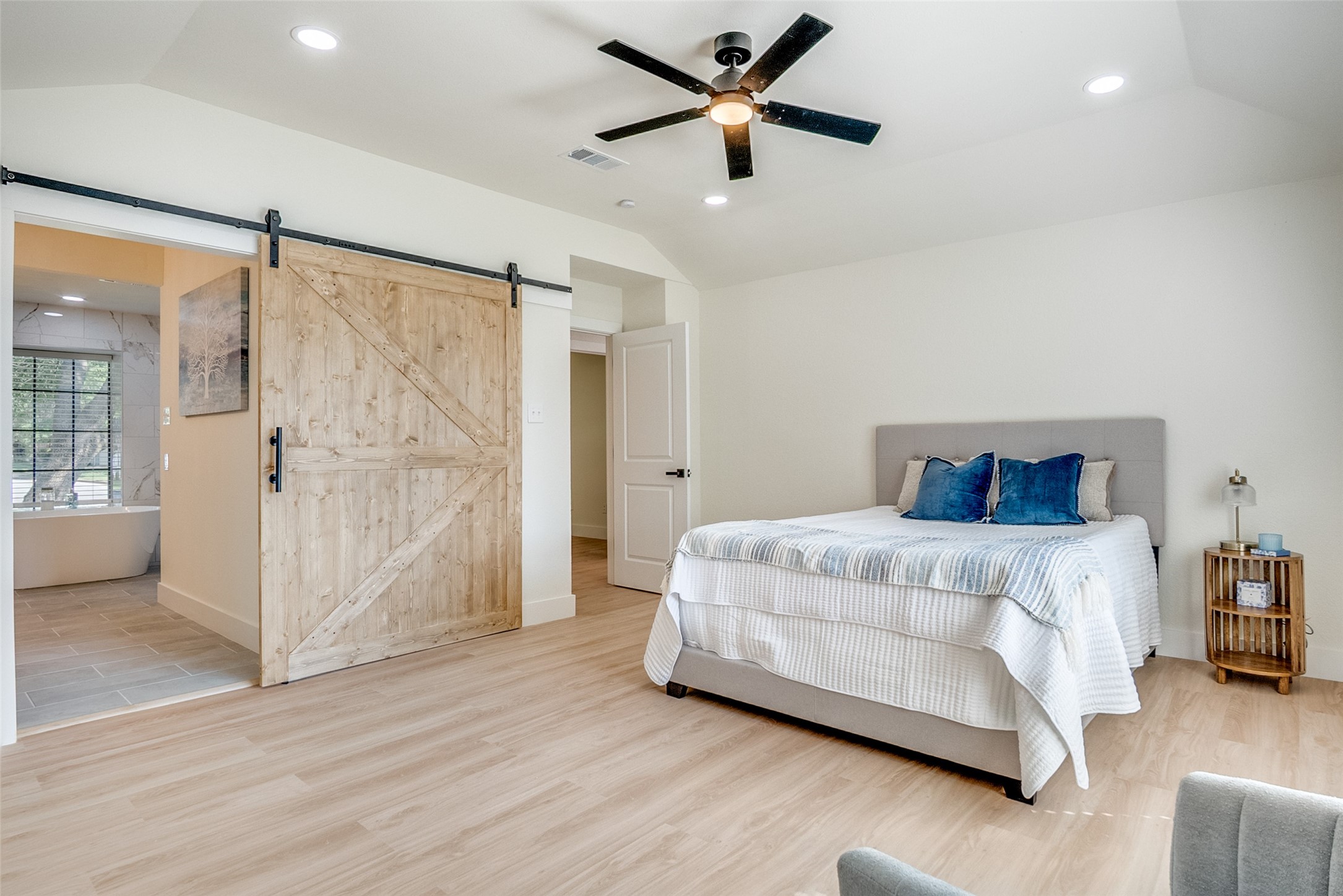 3725 Ashley Lane
