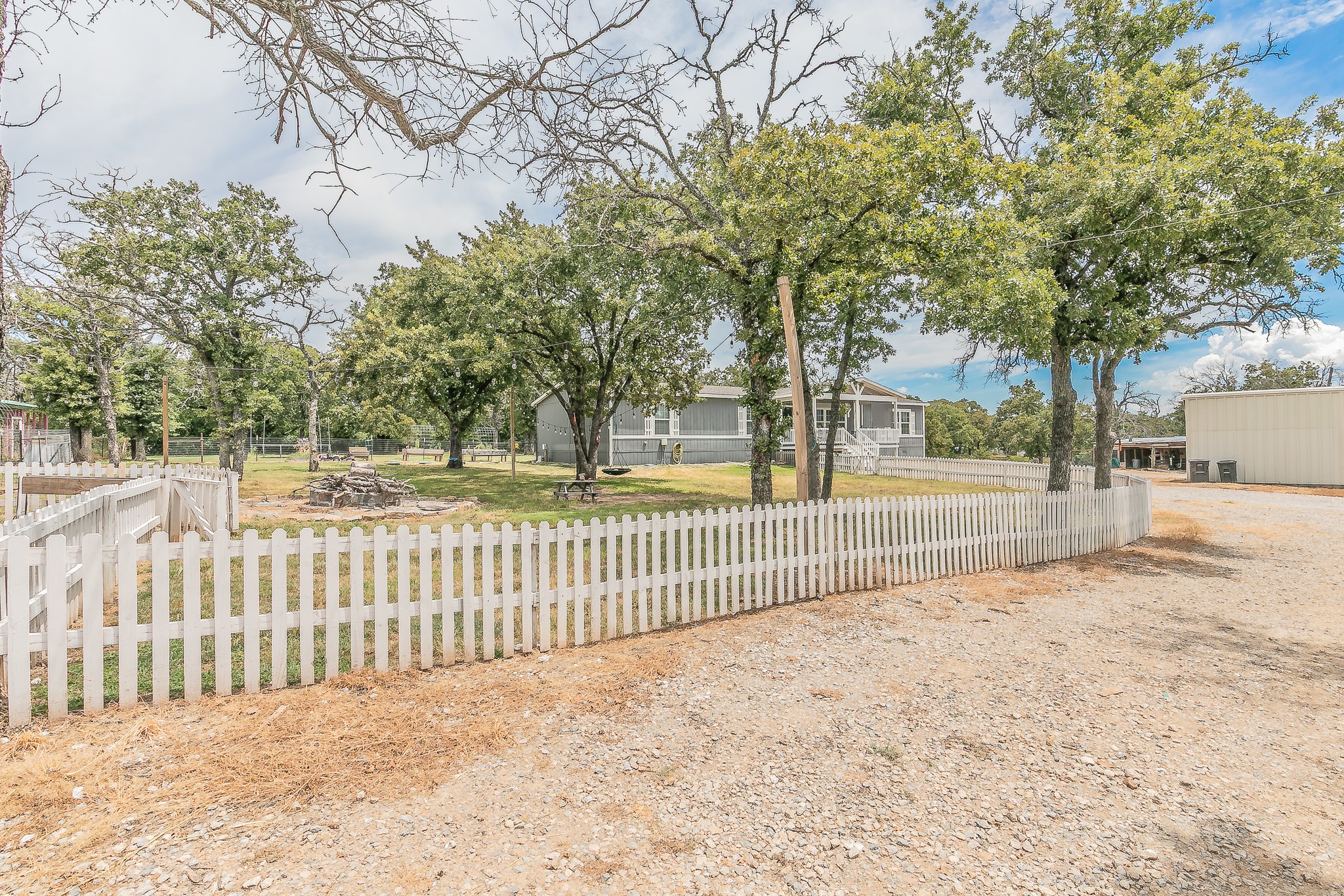 128 Deerskin Lane