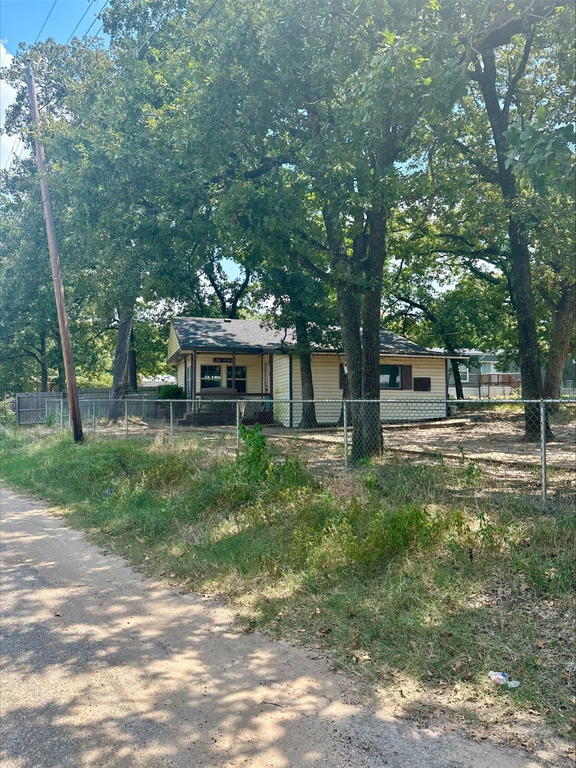 111 Thunderbird Drive