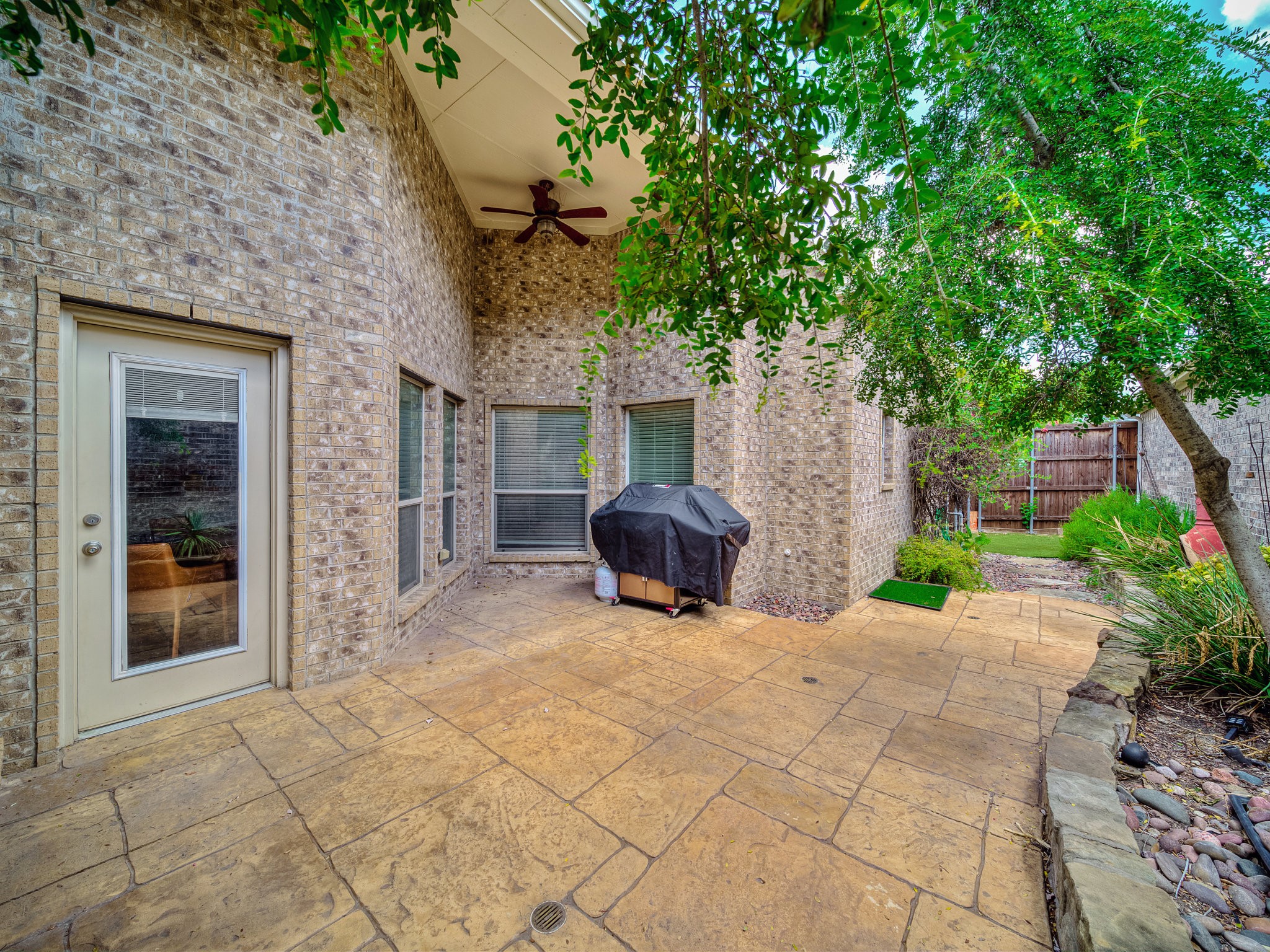 10216 Boyton Canyon Road