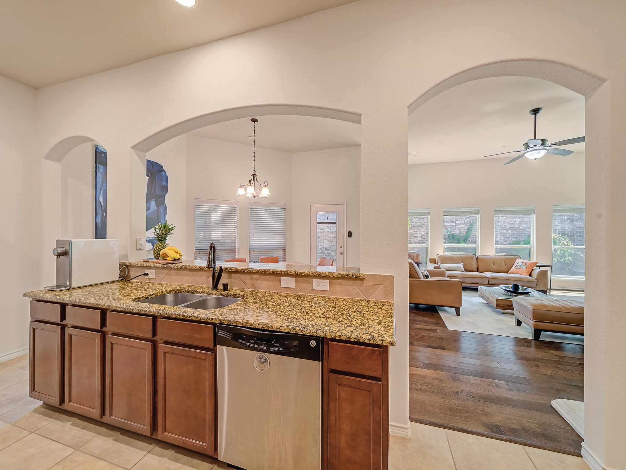 10216 Boyton Canyon Road