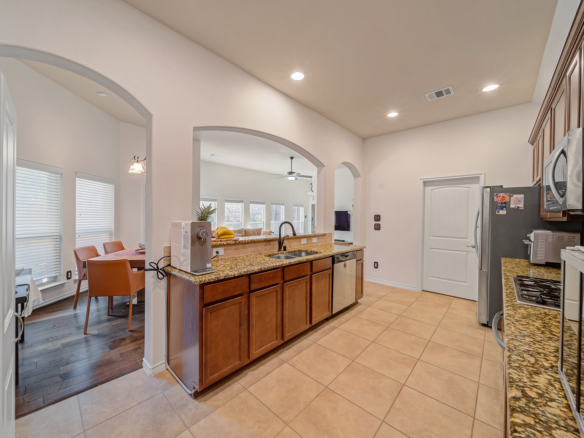 10216 Boyton Canyon Road